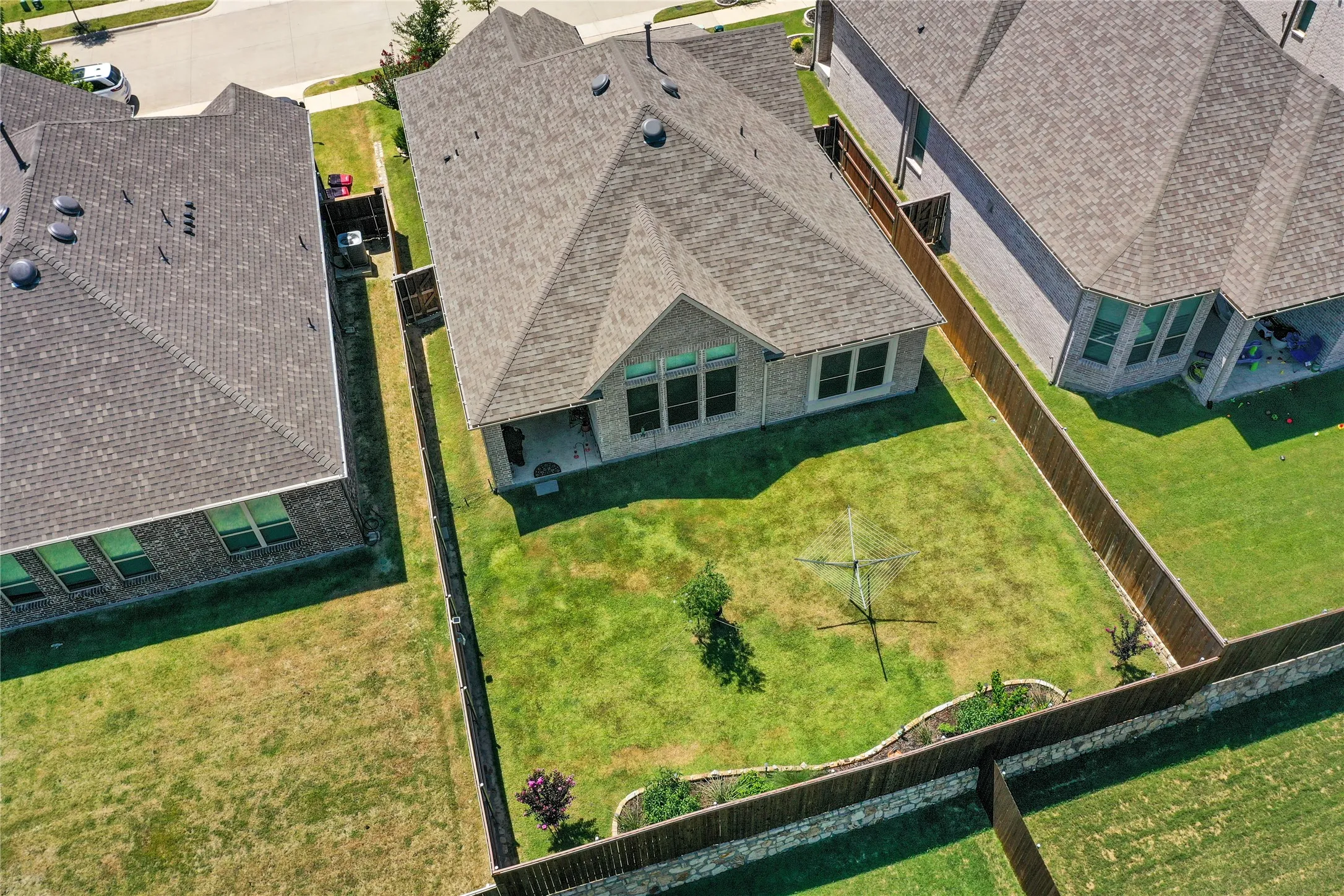 Single Family Residence For Sale in Grayson County , 3809 Cherry Hills Drive, Sherman, Texas 75090, 2 Bedroom, 2 Bathroom, 2 Garage spaces, 1,450 Sqft, built in 2023, mls#21325769, Real Estate Agent in Sherman, Homes For Sale in Grayson county, Homes For Sale in Sherman, Realtor in Sherman Texas, Real Estate Brokerage Independent Realty Texas, Luminita Cordes Realtor