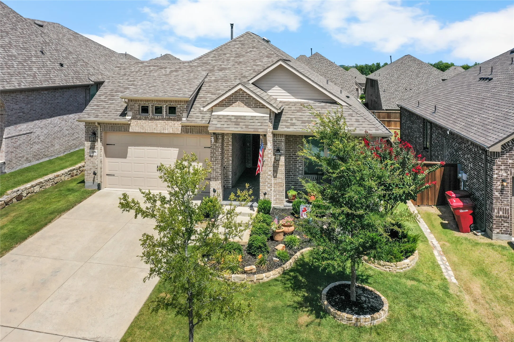 Single Family Residence For Sale in Grayson County , 3809 Cherry Hills Drive, Sherman, Texas 75090, 2 Bedroom, 2 Bathroom, 2 Garage spaces, 1,450 Sqft, built in 2023, mls#21325769, Real Estate Agent in Sherman, Homes For Sale in Grayson county, Homes For Sale in Sherman, Realtor in Sherman Texas, Real Estate Brokerage Independent Realty Texas, Luminita Cordes Realtor