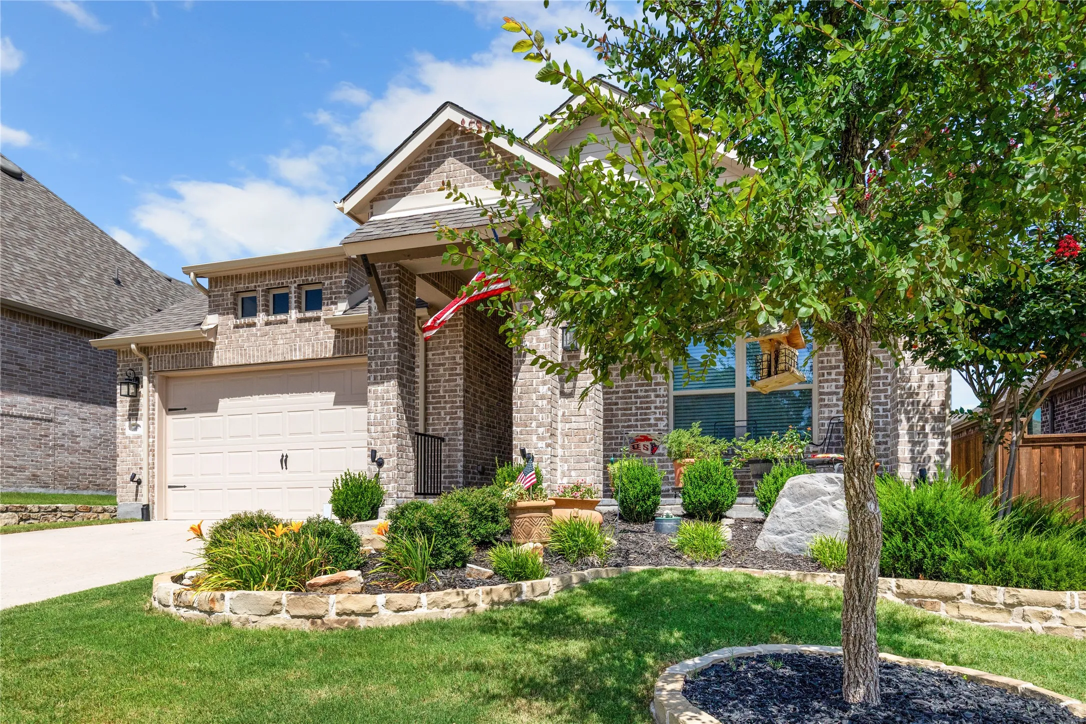 Single Family Residence For Sale in Grayson County , 3809 Cherry Hills Drive, Sherman, Texas 75090, 2 Bedroom, 2 Bathroom, 2 Garage spaces, 1,450 Sqft, built in 2023, mls#21325769, Real Estate Agent in Sherman, Homes For Sale in Grayson county, Homes For Sale in Sherman, Realtor in Sherman Texas, Real Estate Brokerage Independent Realty Texas, Luminita Cordes Realtor