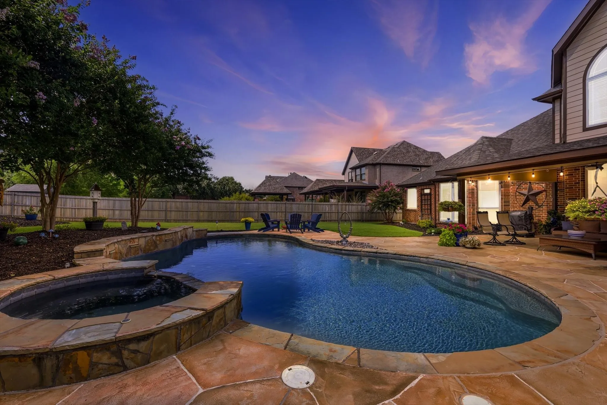 Single Family Residence For Sale in Tarrant County , 1309 Shropshire Court, Keller, Texas 76248, 5 Bedroom, 4 Bathroom, 4 Garage spaces, 4,167 Sqft, built in 2001, mls#21320089, Real Estate Agent in Keller, Homes For Sale in Tarrant county, Homes For Sale in Keller, Realtor in Keller Texas, Real Estate Brokerage Independent Realty Texas, Luminita Cordes Realtor