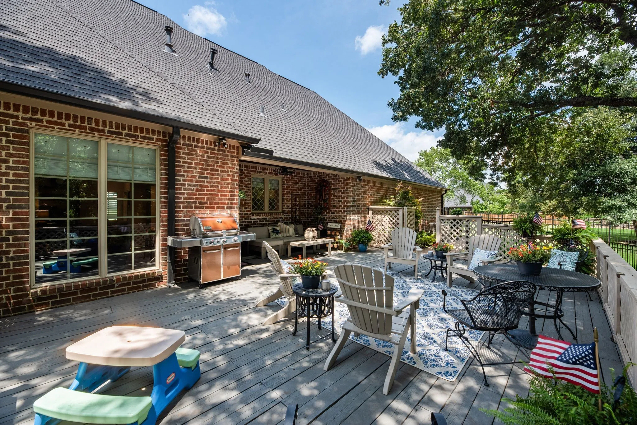 Single Family Residence For Sale in Navarro County , 2000 Scott Place, Corsicana, Texas 75110, 4 Bedrooms, 4 Bathrooms, 2 Garage spaces, 3,354 Sqft, built in 2004, Price $849,500, mls#21325655, Real Estate Agent in Corsicana, Homes For Sale in Navarro county, Homes For Sale in Corsicana, Realtor in Corsicana Texas, Real Estate Brokerage Independent Realty Texas, Luminita Cordes Realtor