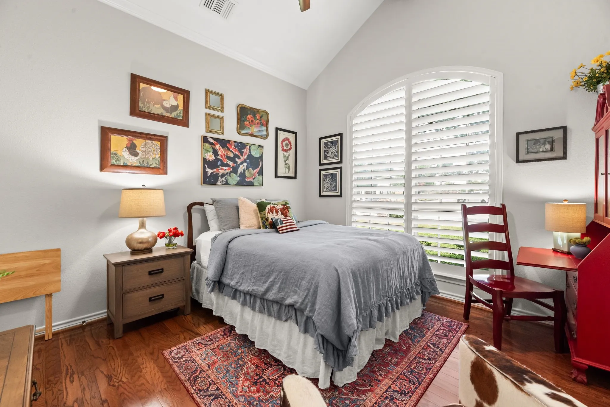 Single Family Residence For Sale in Navarro County , 2000 Scott Place, Corsicana, Texas 75110, 4 Bedrooms, 4 Bathrooms, 2 Garage spaces, 3,354 Sqft, built in 2004, Price $849,500, mls#21325655, Real Estate Agent in Corsicana, Homes For Sale in Navarro county, Homes For Sale in Corsicana, Realtor in Corsicana Texas, Real Estate Brokerage Independent Realty Texas, Luminita Cordes Realtor