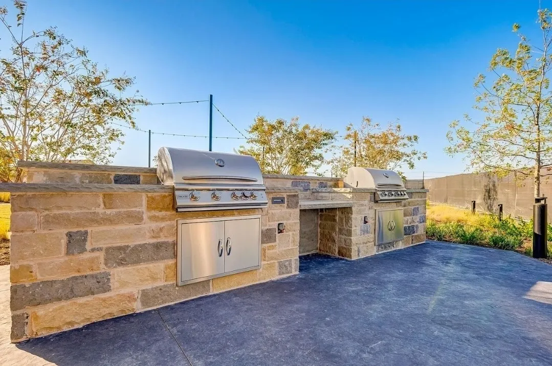 Single Family Residence For Rent in Collin County , 4430 Prairie Crossing 100, Celina, Texas 75078, 3 Bedroom, 3 Bathroom, 2 Garage spaces, 1,658 Sqft, built in 2022, mls#21325597, Real Estate Agent in Celina, Homes For Rent in Collin county, Homes For Rent in Celina, Realtor in Celina Texas, Real Estate Brokerage Independent Realty Texas, Luminita Cordes Realtor