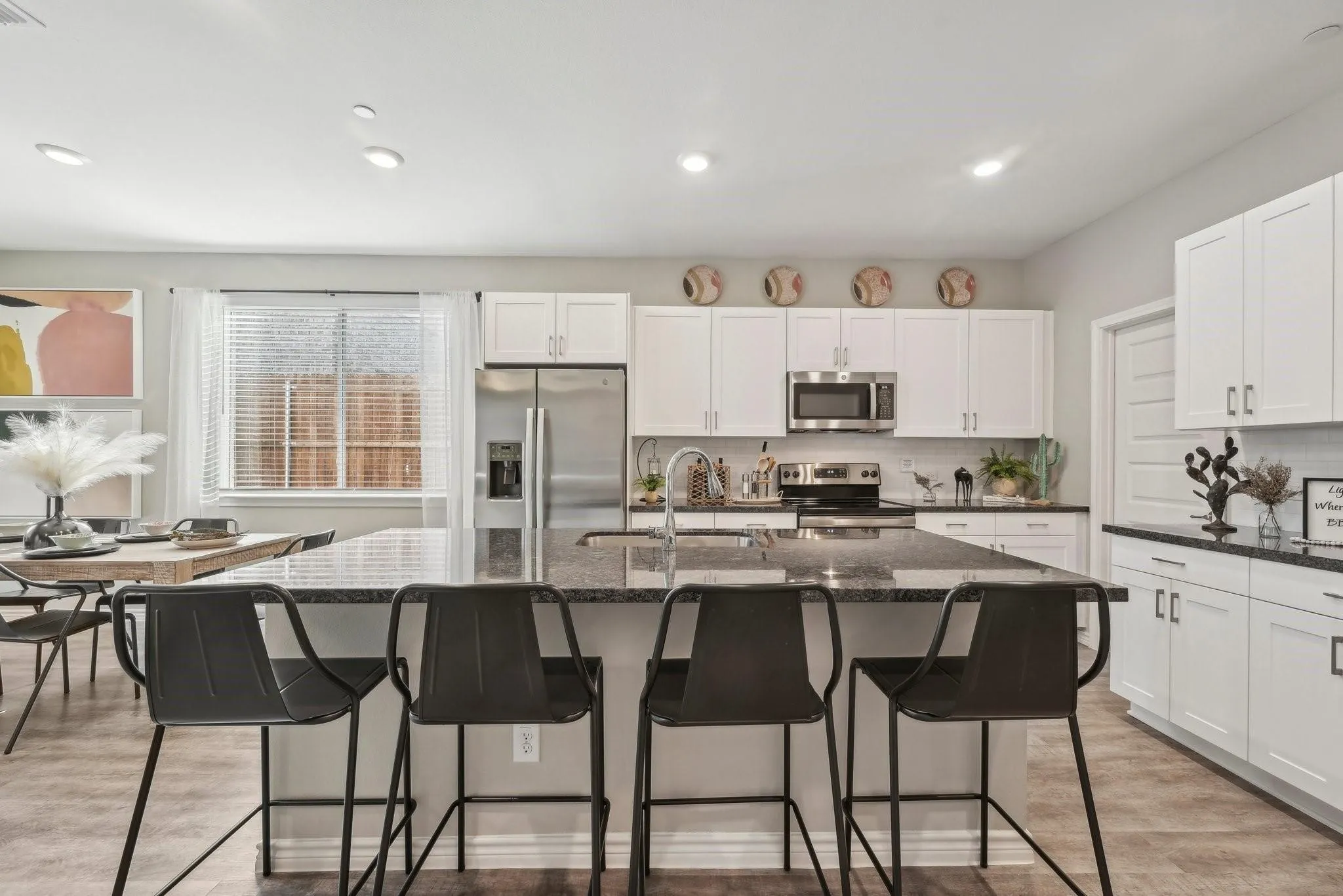 Single Family Residence For Rent in Collin County , 4430 Prairie Crossing 100, Celina, Texas 75078, 3 Bedroom, 3 Bathroom, 2 Garage spaces, 1,658 Sqft, built in 2022, mls#21325597, Real Estate Agent in Celina, Homes For Rent in Collin county, Homes For Rent in Celina, Realtor in Celina Texas, Real Estate Brokerage Independent Realty Texas, Luminita Cordes Realtor