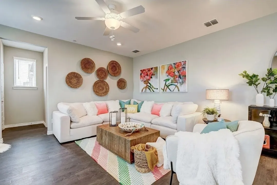 Single Family Residence For Rent in Collin County , 4430 Prairie Crossing 100, Celina, Texas 75078, 3 Bedroom, 3 Bathroom, 2 Garage spaces, 1,658 Sqft, built in 2022, mls#21325597, Real Estate Agent in Celina, Homes For Rent in Collin county, Homes For Rent in Celina, Realtor in Celina Texas, Real Estate Brokerage Independent Realty Texas, Luminita Cordes Realtor