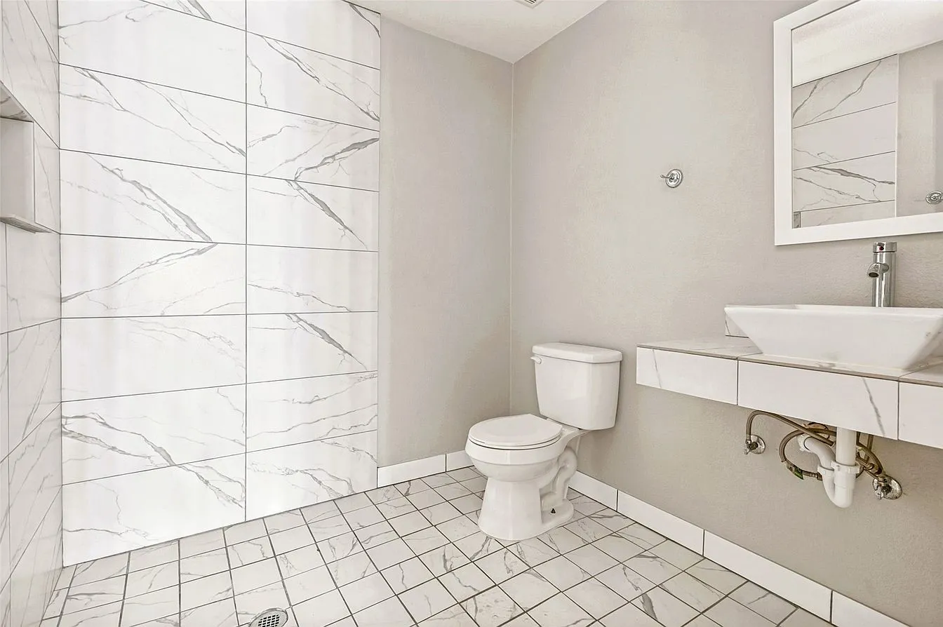 Bathroom - Unit C