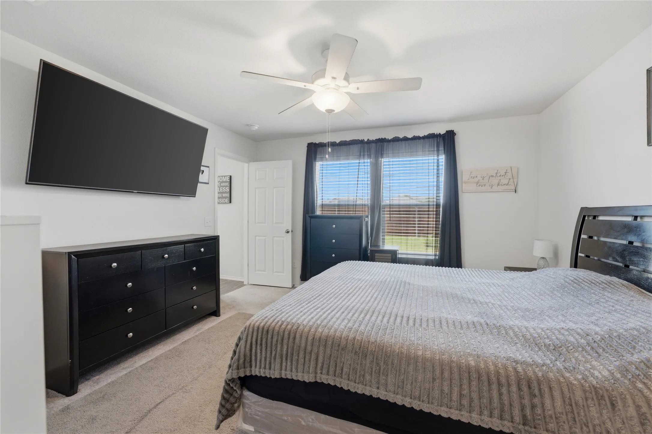 Single Family Residence For Sale in Tarrant County , 4632 Benham Drive, Fort Worth, Texas 76036, 3 Bedroom, 2 Bathroom, 2 Garage spaces, 1,431 Sqft, built in 2022, mls#21325853, Real Estate Agent in Fort Worth, Homes For Sale in Tarrant county, Homes For Sale in Fort Worth, Realtor in Fort Worth Texas, Real Estate Brokerage Independent Realty Texas, Luminita Cordes Realtor