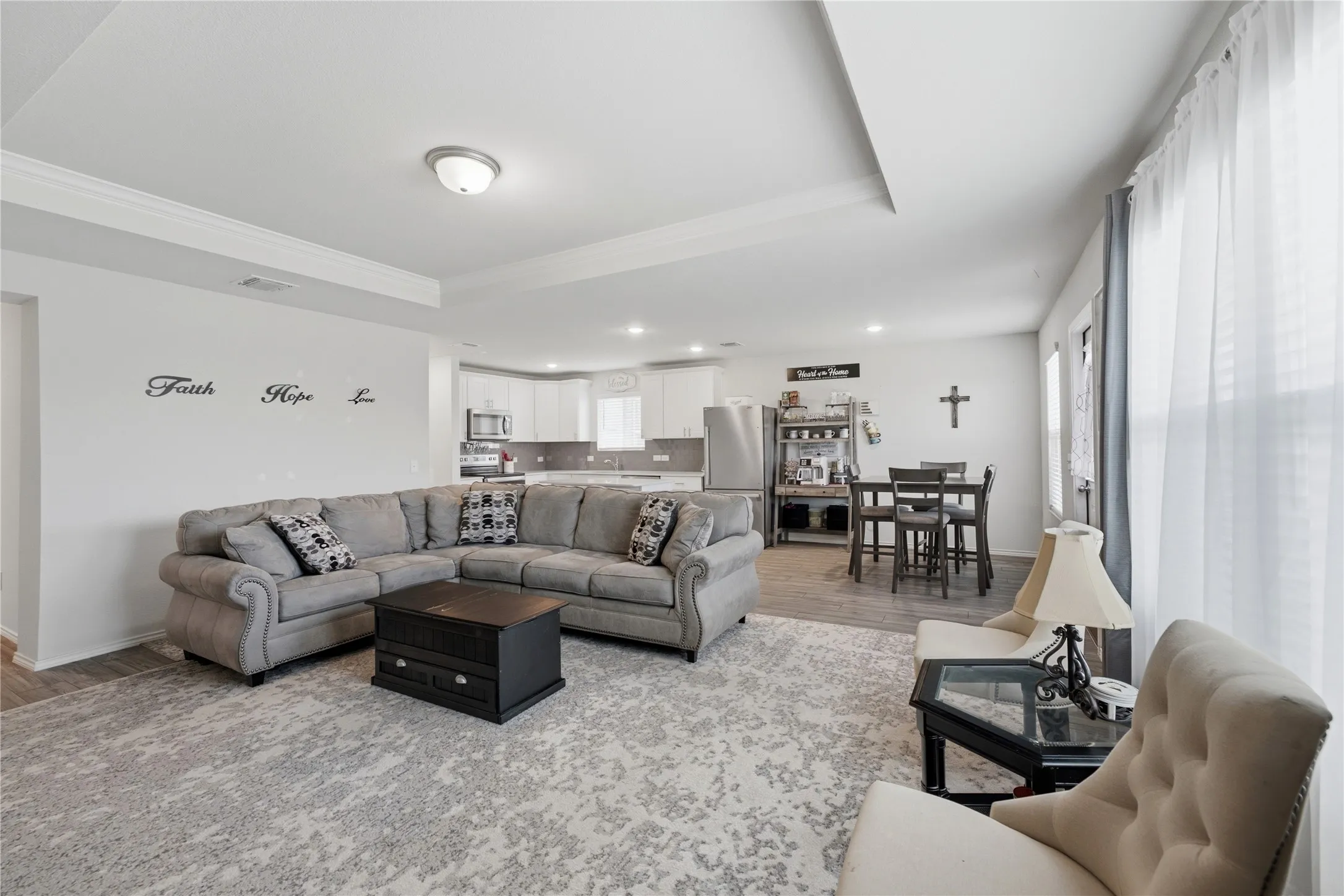 Single Family Residence For Sale in Tarrant County , 4632 Benham Drive, Fort Worth, Texas 76036, 3 Bedroom, 2 Bathroom, 2 Garage spaces, 1,431 Sqft, built in 2022, mls#21325853, Real Estate Agent in Fort Worth, Homes For Sale in Tarrant county, Homes For Sale in Fort Worth, Realtor in Fort Worth Texas, Real Estate Brokerage Independent Realty Texas, Luminita Cordes Realtor