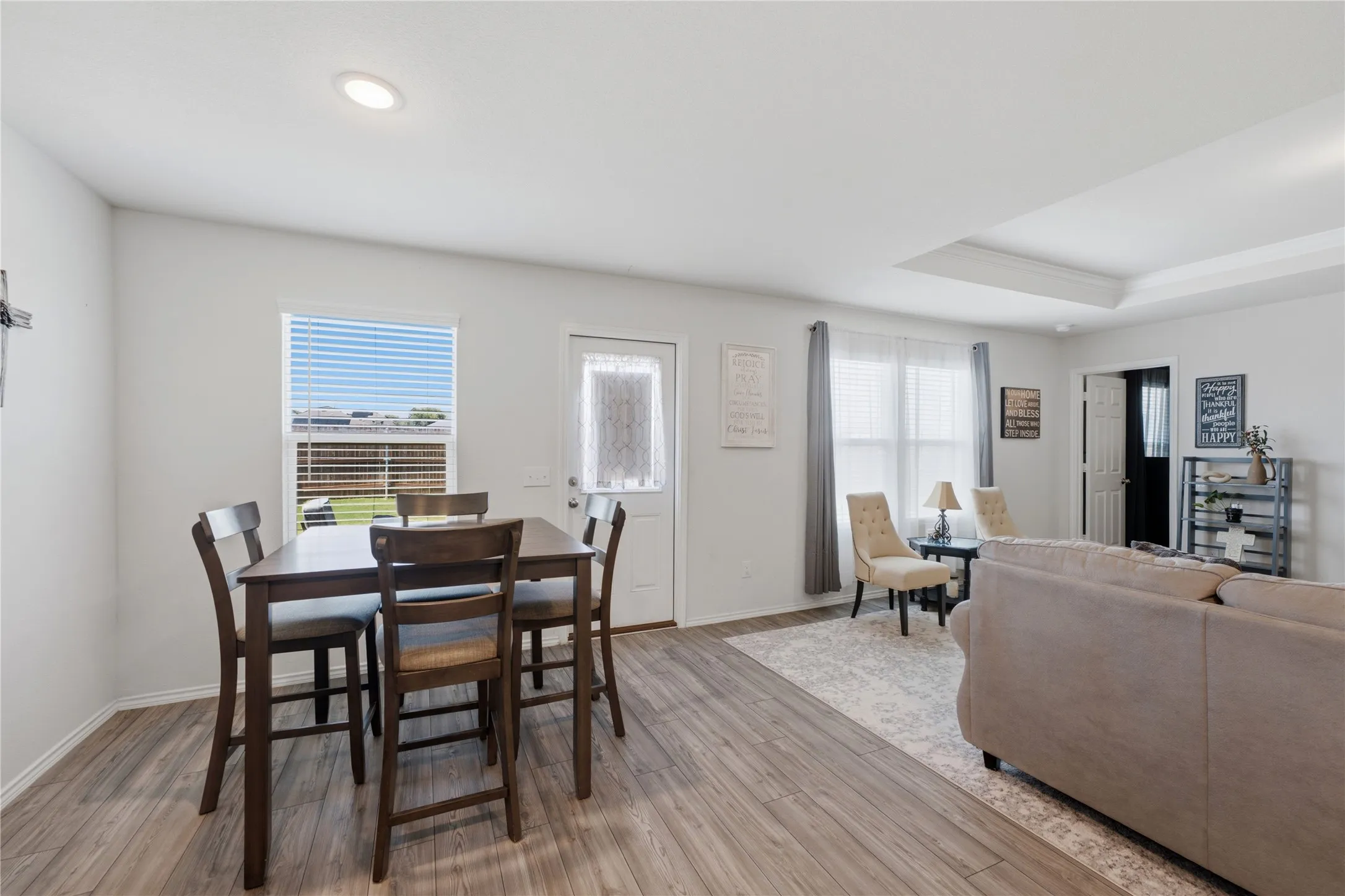Single Family Residence For Sale in Tarrant County , 4632 Benham Drive, Fort Worth, Texas 76036, 3 Bedroom, 2 Bathroom, 2 Garage spaces, 1,431 Sqft, built in 2022, mls#21325853, Real Estate Agent in Fort Worth, Homes For Sale in Tarrant county, Homes For Sale in Fort Worth, Realtor in Fort Worth Texas, Real Estate Brokerage Independent Realty Texas, Luminita Cordes Realtor