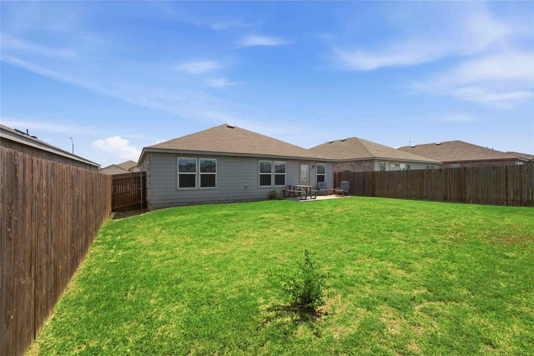 Single Family Residence For Sale in Tarrant County , 4632 Benham Drive, Fort Worth, Texas 76036, 3 Bedroom, 2 Bathroom, 2 Garage spaces, 1,431 Sqft, built in 2022, mls#21325853, Real Estate Agent in Fort Worth, Homes For Sale in Tarrant county, Homes For Sale in Fort Worth, Realtor in Fort Worth Texas, Real Estate Brokerage Independent Realty Texas, Luminita Cordes Realtor