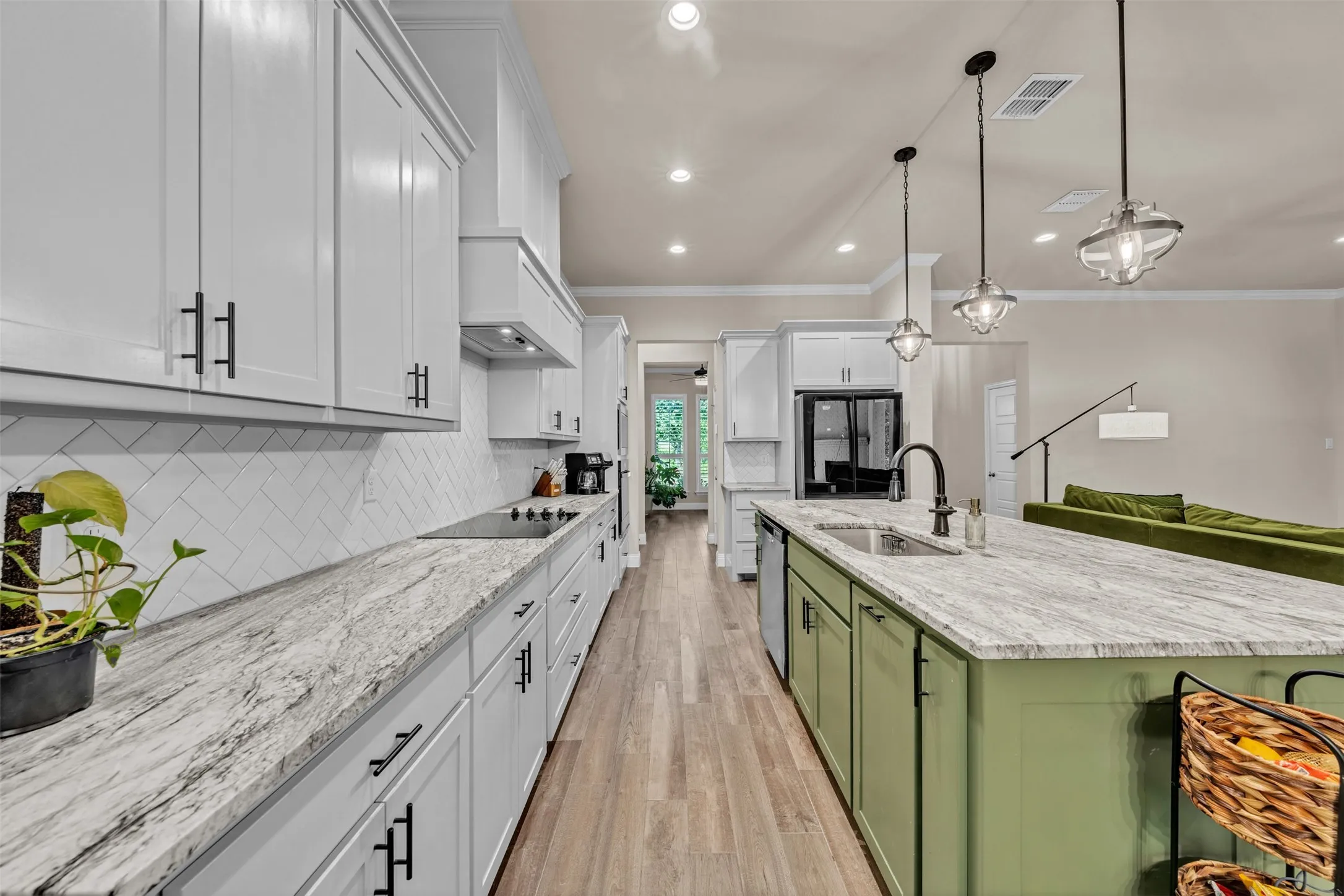 Single Family Residence For Sale in Parker County , 250 Red Top Road, Poolville, Texas 76487, 4 Bedroom, 3 Bathroom, 3 Garage spaces, 2,552 Sqft, built in 2024, mls#21325754, Real Estate Agent in Poolville, Homes For Sale in Parker county, Homes For Sale in Poolville, Realtor in Poolville Texas, Real Estate Brokerage Independent Realty Texas, Luminita Cordes Realtor