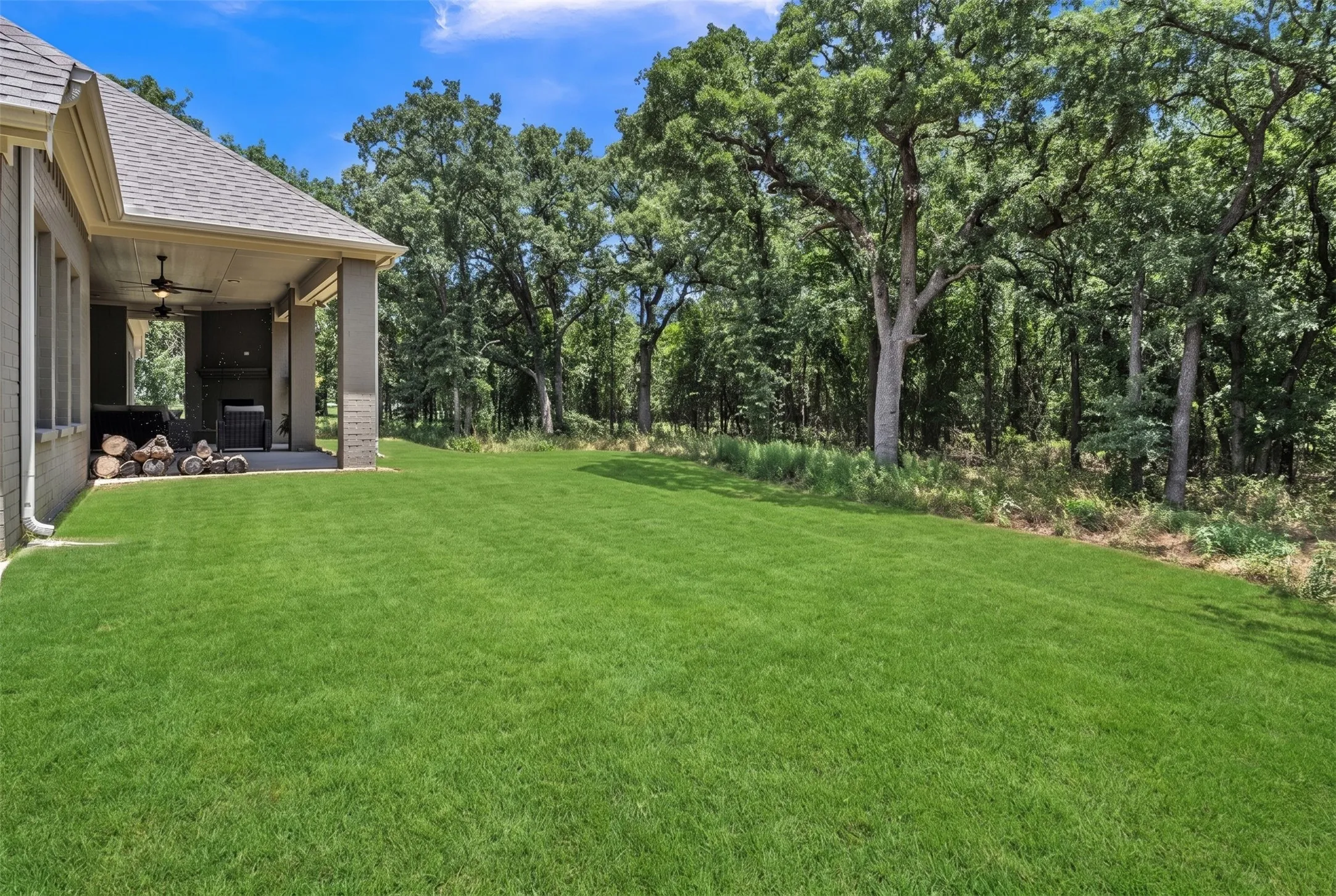Single Family Residence For Sale in Parker County , 250 Red Top Road, Poolville, Texas 76487, 4 Bedroom, 3 Bathroom, 3 Garage spaces, 2,552 Sqft, built in 2024, mls#21325754, Real Estate Agent in Poolville, Homes For Sale in Parker county, Homes For Sale in Poolville, Realtor in Poolville Texas, Real Estate Brokerage Independent Realty Texas, Luminita Cordes Realtor