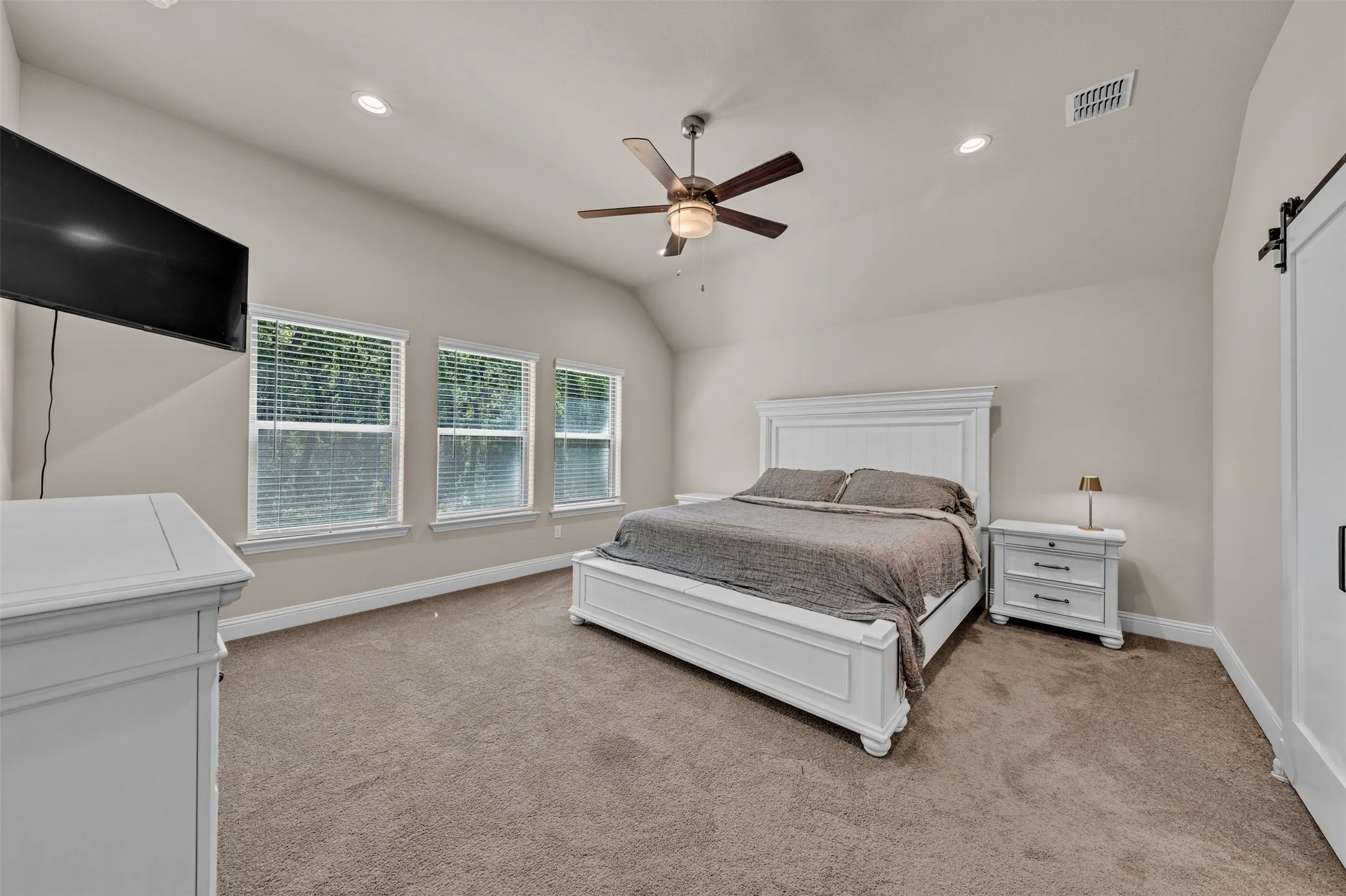 Single Family Residence For Sale in Parker County , 250 Red Top Road, Poolville, Texas 76487, 4 Bedroom, 3 Bathroom, 3 Garage spaces, 2,552 Sqft, built in 2024, mls#21325754, Real Estate Agent in Poolville, Homes For Sale in Parker county, Homes For Sale in Poolville, Realtor in Poolville Texas, Real Estate Brokerage Independent Realty Texas, Luminita Cordes Realtor