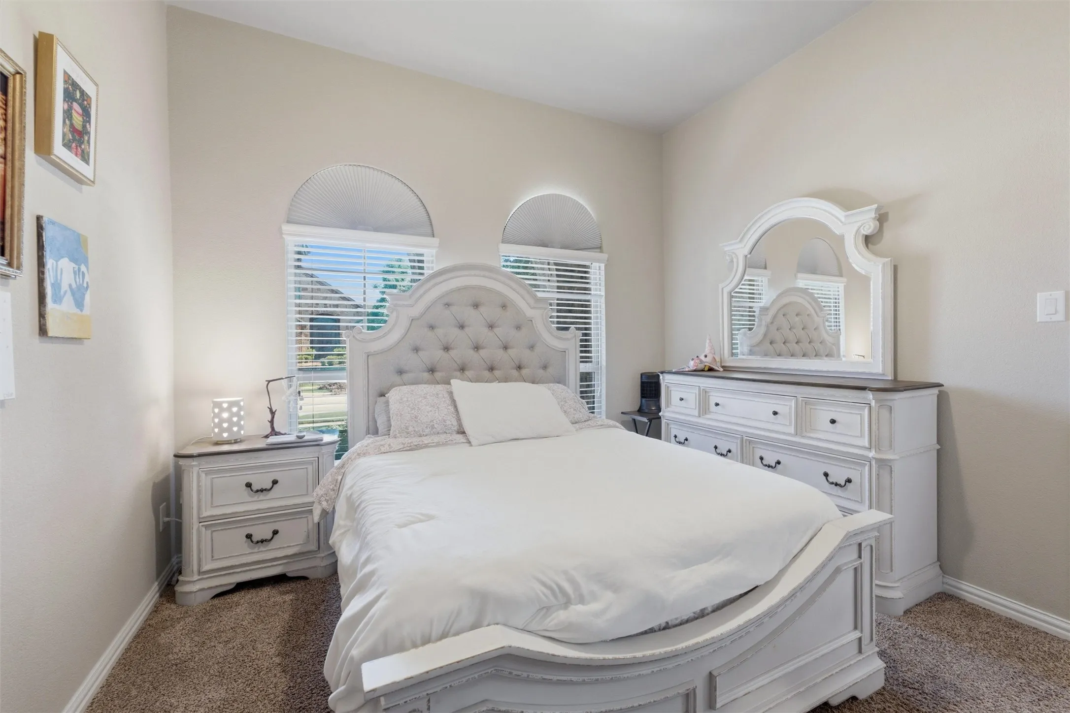 Single Family Residence For Sale in Tarrant County , 2955 Geneva Drive, Grand Prairie, Texas 75054, 4 Bedroom, 3 Bathroom, 2 Garage spaces, 2,400 Sqft, built in 2016, mls#21322462, Real Estate Agent in Grand Prairie, Homes For Sale in Tarrant county, Homes For Sale in Grand Prairie, Realtor in Grand Prairie Texas, Real Estate Brokerage Independent Realty Texas, Luminita Cordes Realtor