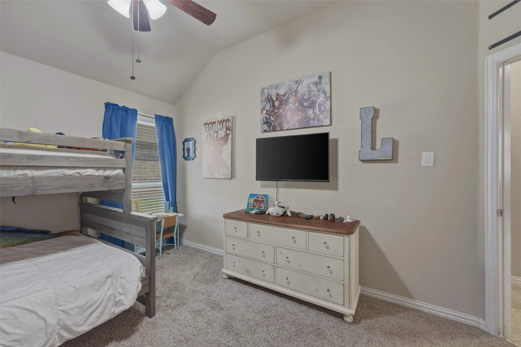Single Family Residence For Sale in Tarrant County , 2955 Geneva Drive, Grand Prairie, Texas 75054, 4 Bedroom, 3 Bathroom, 2 Garage spaces, 2,400 Sqft, built in 2016, mls#21322462, Real Estate Agent in Grand Prairie, Homes For Sale in Tarrant county, Homes For Sale in Grand Prairie, Realtor in Grand Prairie Texas, Real Estate Brokerage Independent Realty Texas, Luminita Cordes Realtor