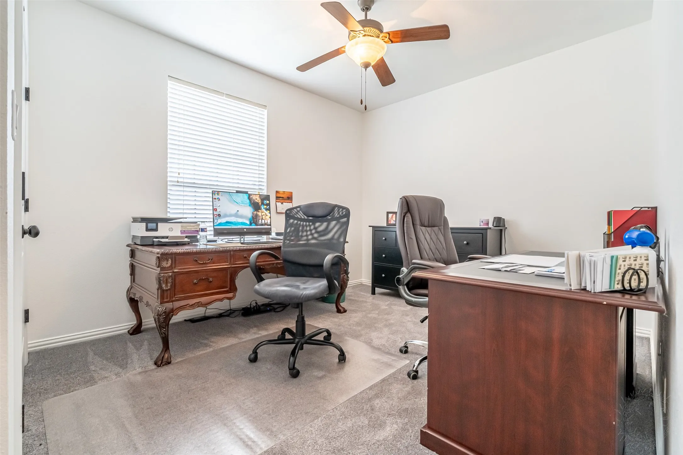 Bedroom 2 or office