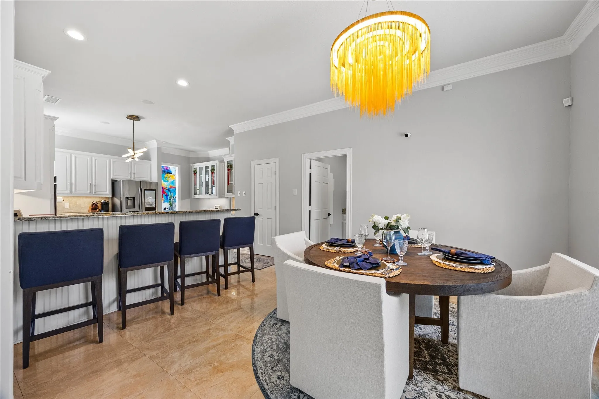 Single Family Residence For Sale in Tarrant County , 1107 Travis Court, Southlake, Texas 76092, 5 Bedroom, 4 Bathroom, 3 Garage spaces, 4,883 Sqft, built in 1994, mls#21325864, Real Estate Agent in Southlake, Homes For Sale in Tarrant county, Homes For Sale in Southlake, Realtor in Southlake Texas, Real Estate Brokerage Independent Realty Texas, Luminita Cordes Realtor