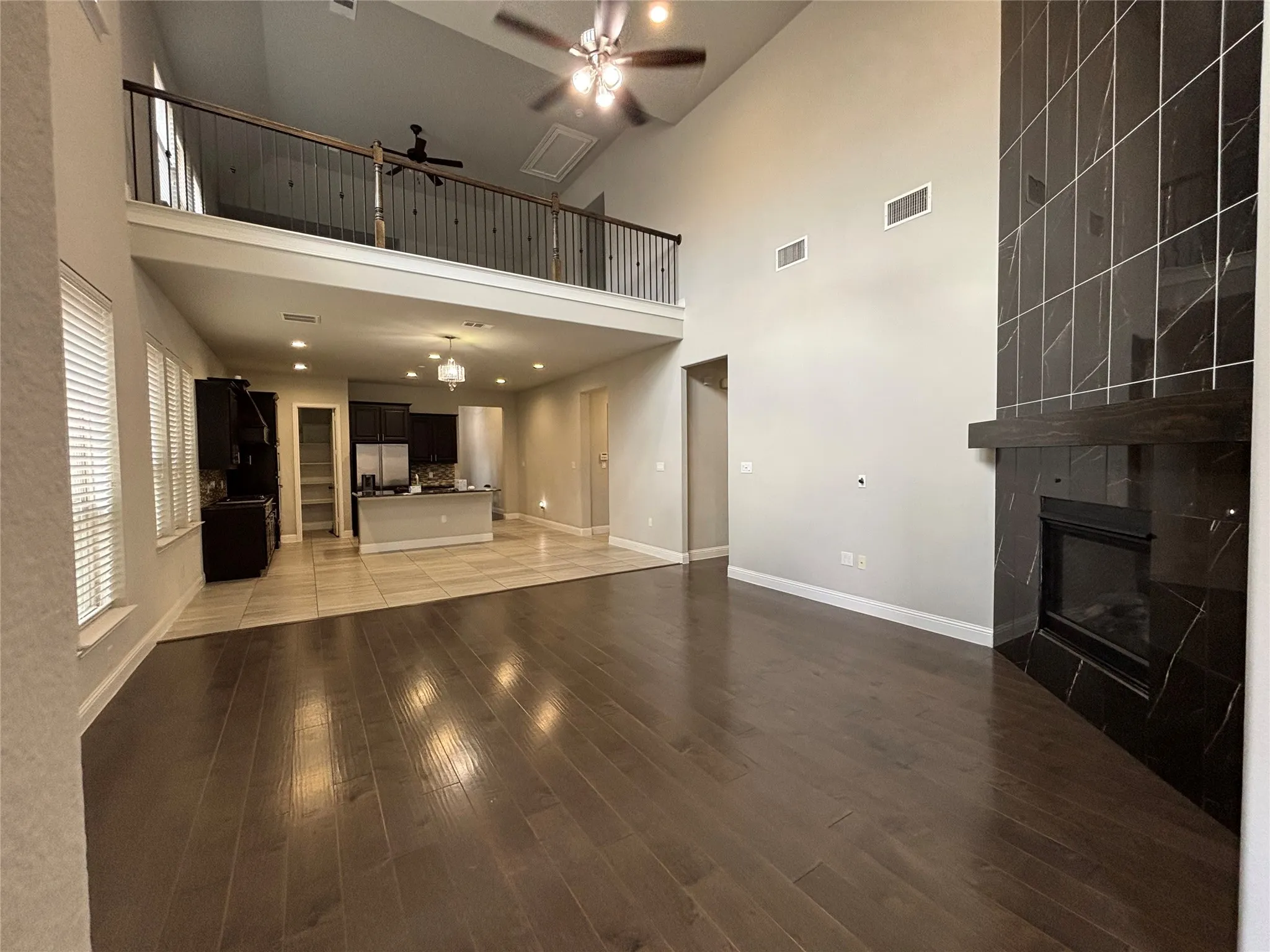 Single Family Residence For Sale in Dallas County , 3421 Poinsettia Way, Irving, Texas 75038, 4 Bedrooms, 3 Bathrooms, 2 Garage spaces, 2,820 Sqft, built in 2017, Price $699,900, mls#21325861, Real Estate Agent in Irving, Homes For Sale in Dallas county, Homes For Sale in Irving, Realtor in Irving Texas, Real Estate Brokerage Independent Realty Texas, Luminita Cordes Realtor
