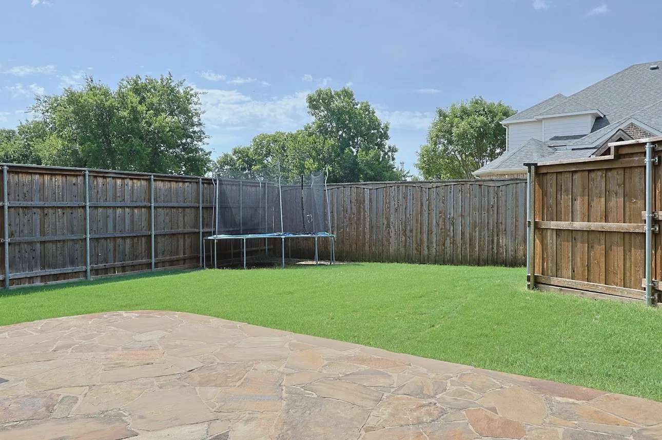 Single Family Residence For Sale in Collin County , 11673 Gatesville Drive, Frisco, Texas 75035, 5 Bedroom, 4 Bathroom, 2 Garage spaces, 3,827 Sqft, built in 2010, mls#21325903, Real Estate Agent in Frisco, Homes For Sale in Collin county, Homes For Sale in Frisco, Realtor in Frisco Texas, Real Estate Brokerage Independent Realty Texas, Luminita Cordes Realtor
