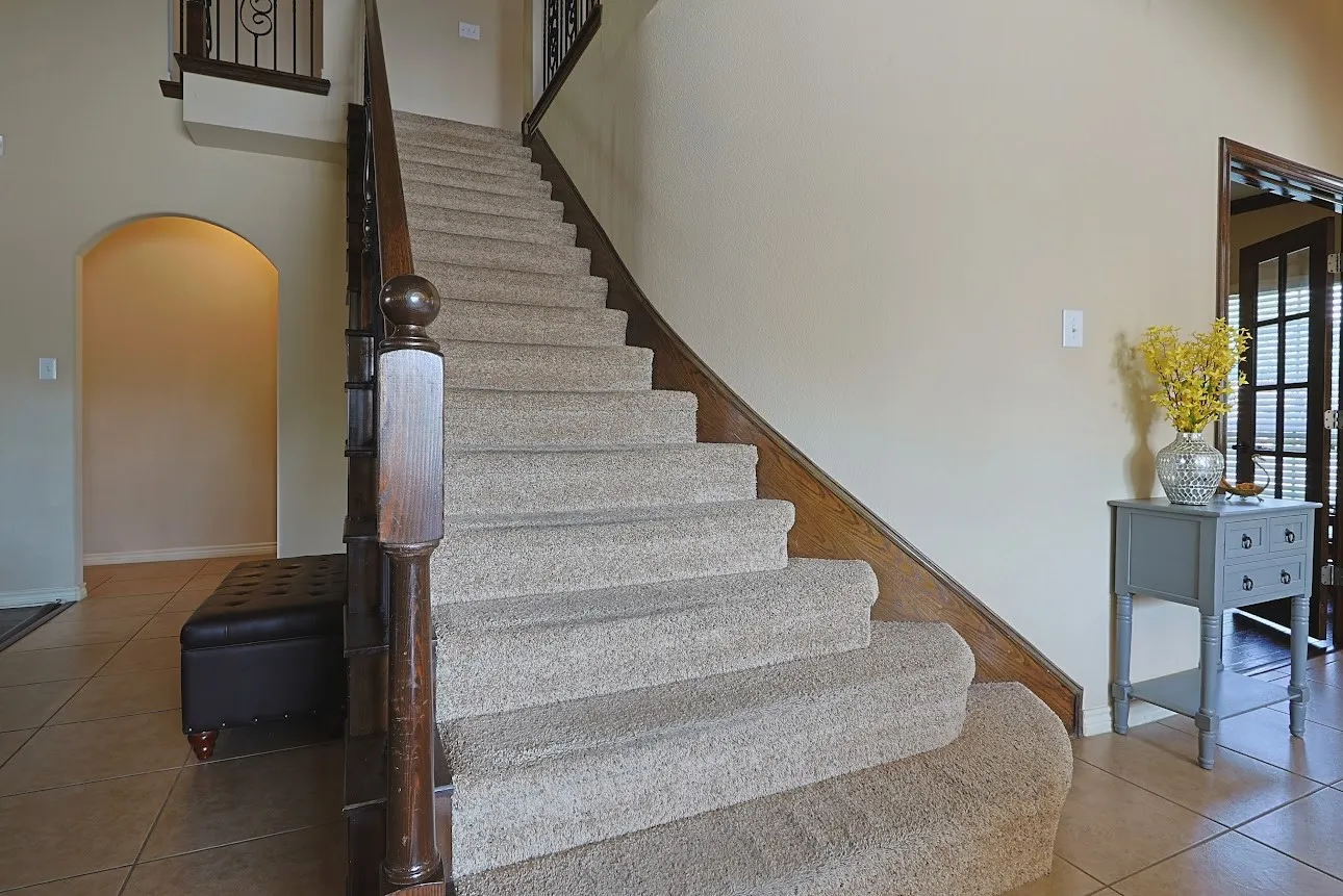 Single Family Residence For Sale in Collin County , 11673 Gatesville Drive, Frisco, Texas 75035, 5 Bedroom, 4 Bathroom, 2 Garage spaces, 3,827 Sqft, built in 2010, mls#21325903, Real Estate Agent in Frisco, Homes For Sale in Collin county, Homes For Sale in Frisco, Realtor in Frisco Texas, Real Estate Brokerage Independent Realty Texas, Luminita Cordes Realtor