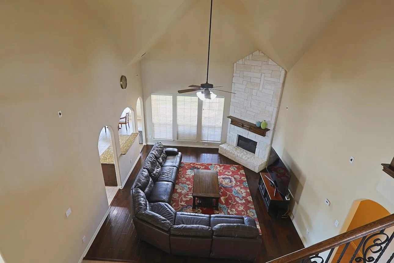 Single Family Residence For Sale in Collin County , 11673 Gatesville Drive, Frisco, Texas 75035, 5 Bedroom, 4 Bathroom, 2 Garage spaces, 3,827 Sqft, built in 2010, mls#21325903, Real Estate Agent in Frisco, Homes For Sale in Collin county, Homes For Sale in Frisco, Realtor in Frisco Texas, Real Estate Brokerage Independent Realty Texas, Luminita Cordes Realtor