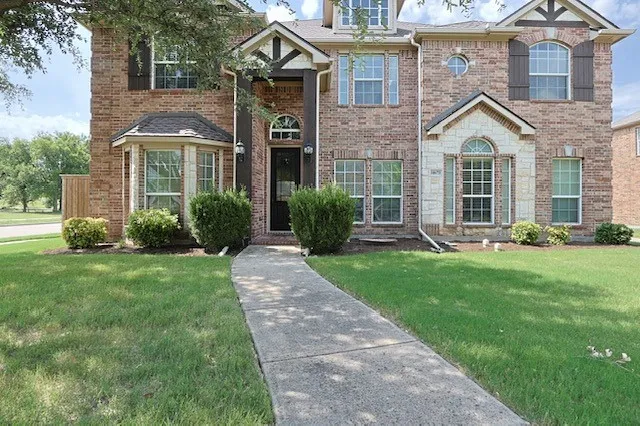 Single Family Residence For Sale in Collin County , 11673 Gatesville Drive, Frisco, Texas 75035, 5 Bedroom, 4 Bathroom, 2 Garage spaces, 3,827 Sqft, built in 2010, mls#21325903, Real Estate Agent in Frisco, Homes For Sale in Collin county, Homes For Sale in Frisco, Realtor in Frisco Texas, Real Estate Brokerage Independent Realty Texas, Luminita Cordes Realtor