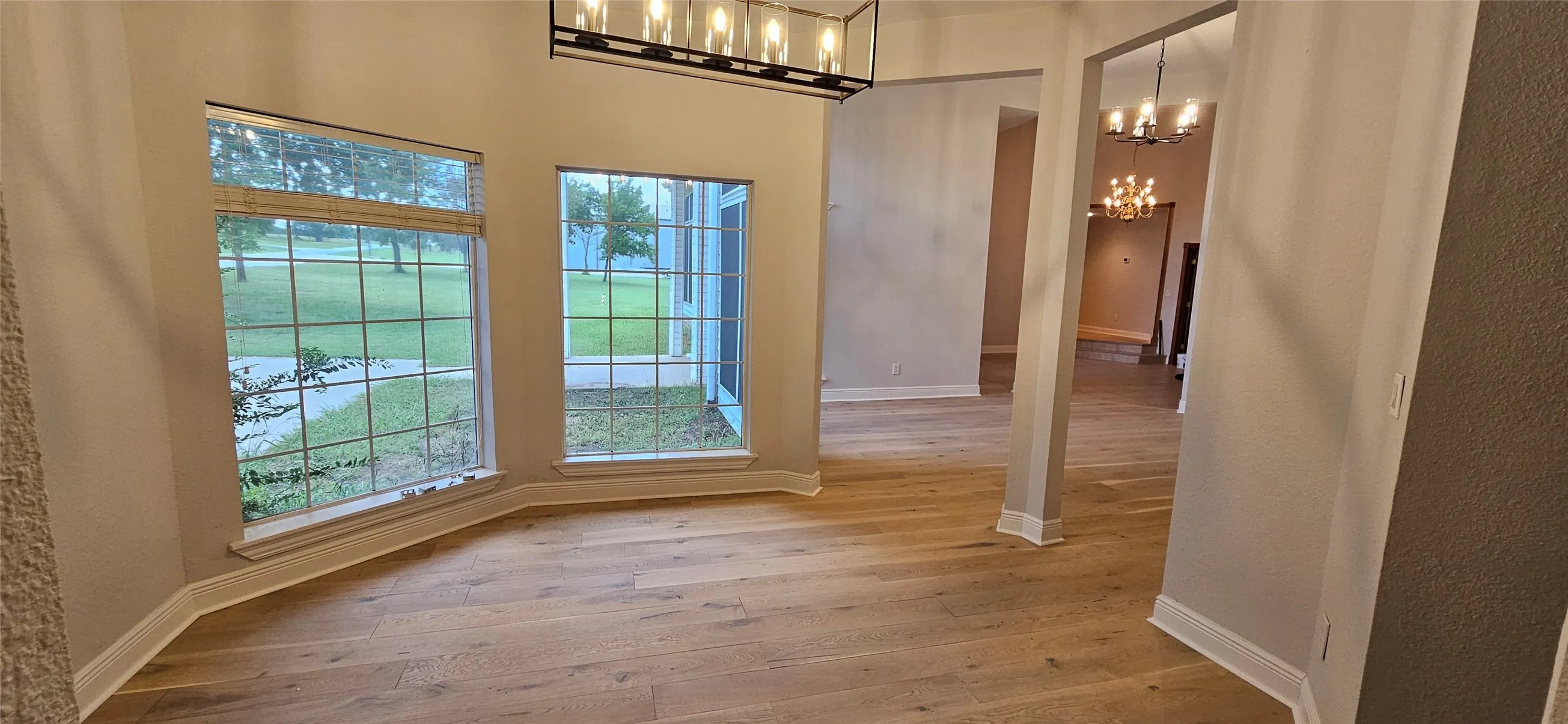 Single Family Residence For Rent in Cooke County , 137 Oakview Road, Gainesville, Texas 76240, 4 Bedroom, 4 Bathroom, 3 Garage spaces, 4,152 Sqft, built in 2001, mls#21325912, Real Estate Agent in Gainesville, Homes For Rent in Cooke county, Homes For Rent in Gainesville, Realtor in Gainesville Texas, Real Estate Brokerage Independent Realty Texas, Luminita Cordes Realtor