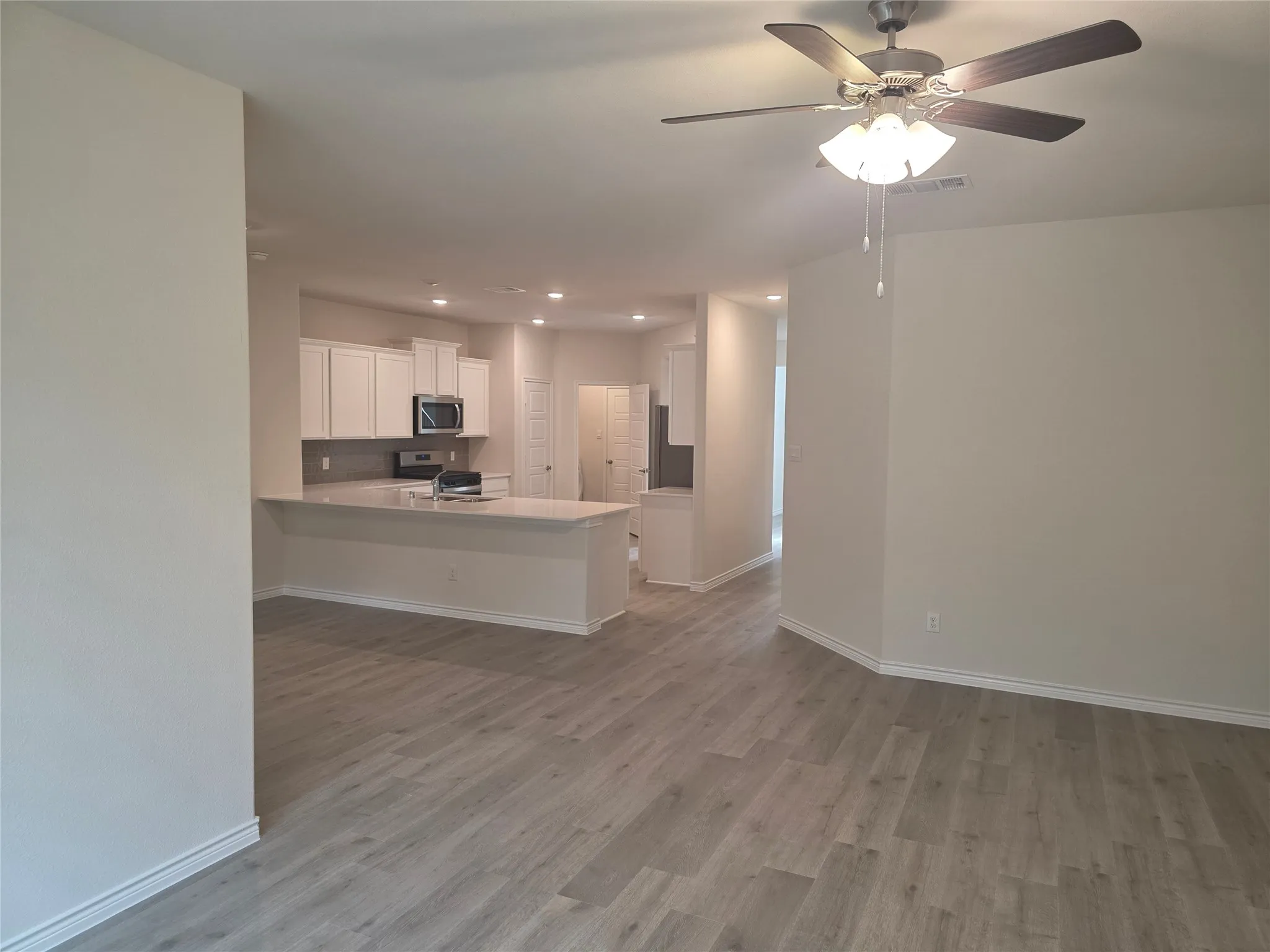 Single Family Residence For Rent in Dallas County , 6973 COTHRUM Lane, Garland, Texas 75043, 4 Bedroom, 3 Bathroom, 2 Garage spaces, 2,903 Sqft, built in 2025, mls#21325919, Real Estate Agent in Garland, Homes For Rent in Dallas county, Homes For Rent in Garland, Realtor in Garland Texas, Real Estate Brokerage Independent Realty Texas, Luminita Cordes Realtor