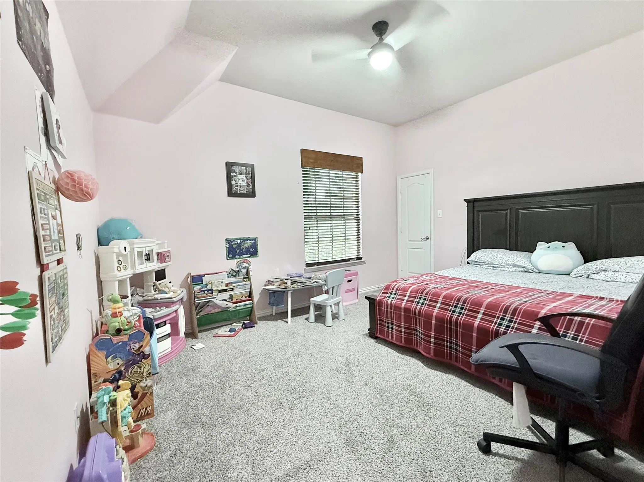 Single Family Residence For Rent in Denton County , 7430 Hidden Cove Lane, Frisco, Texas 75034, 5 Bedroom, 4 Bathroom, 2 Garage spaces, 4,263 Sqft, built in 2011, mls#21325923, Real Estate Agent in Frisco, Homes For Rent in Denton county, Homes For Rent in Frisco, Realtor in Frisco Texas, Real Estate Brokerage Independent Realty Texas, Luminita Cordes Realtor