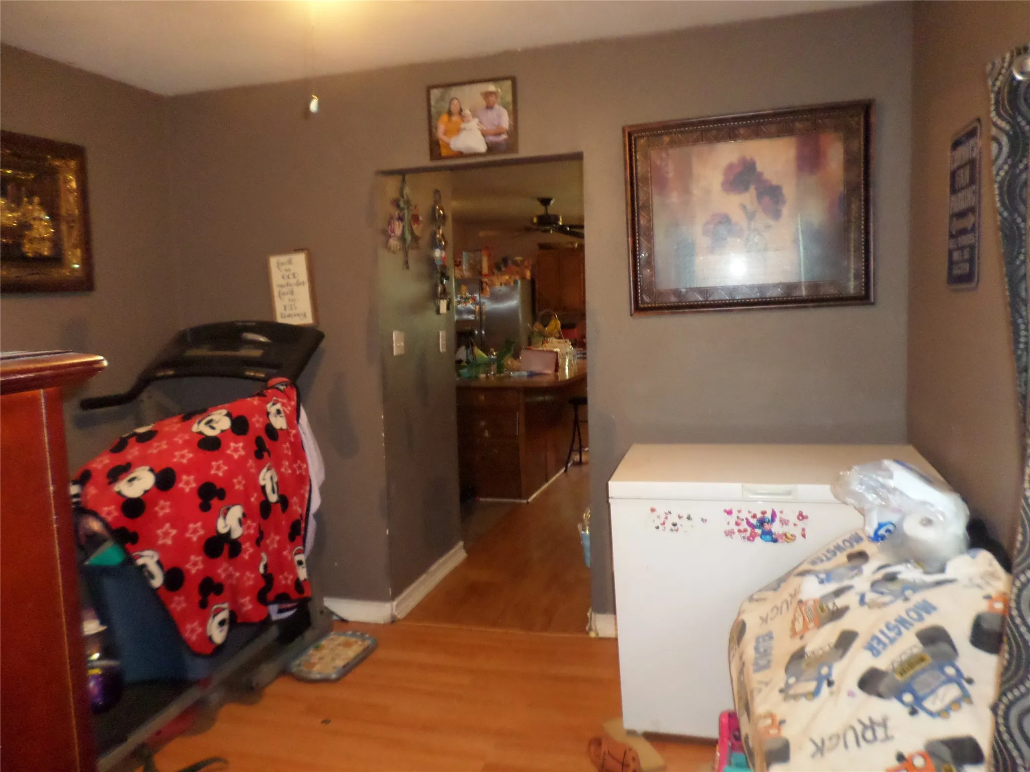Single Family Residence For Sale in Tarrant County , 409 Holley Street, Everman, Texas 76140, 3 Bedroom, 1 Bathroom, Garage spaces, 1,218 Sqft, built in 1955, mls#21325932, Real Estate Agent in Everman, Homes For Sale in Tarrant county, Homes For Sale in Everman, Realtor in Everman Texas, Real Estate Brokerage Independent Realty Texas, Luminita Cordes Realtor