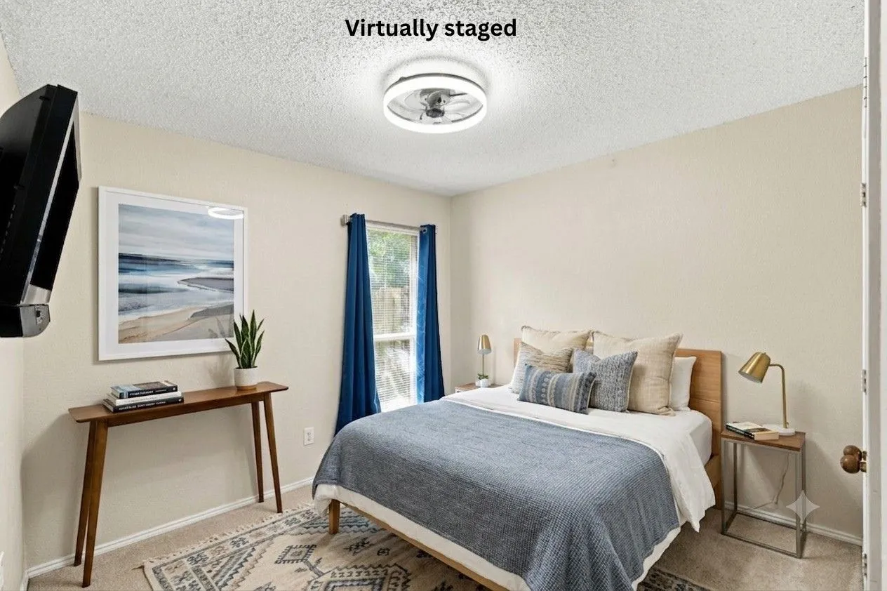 Virtually staged