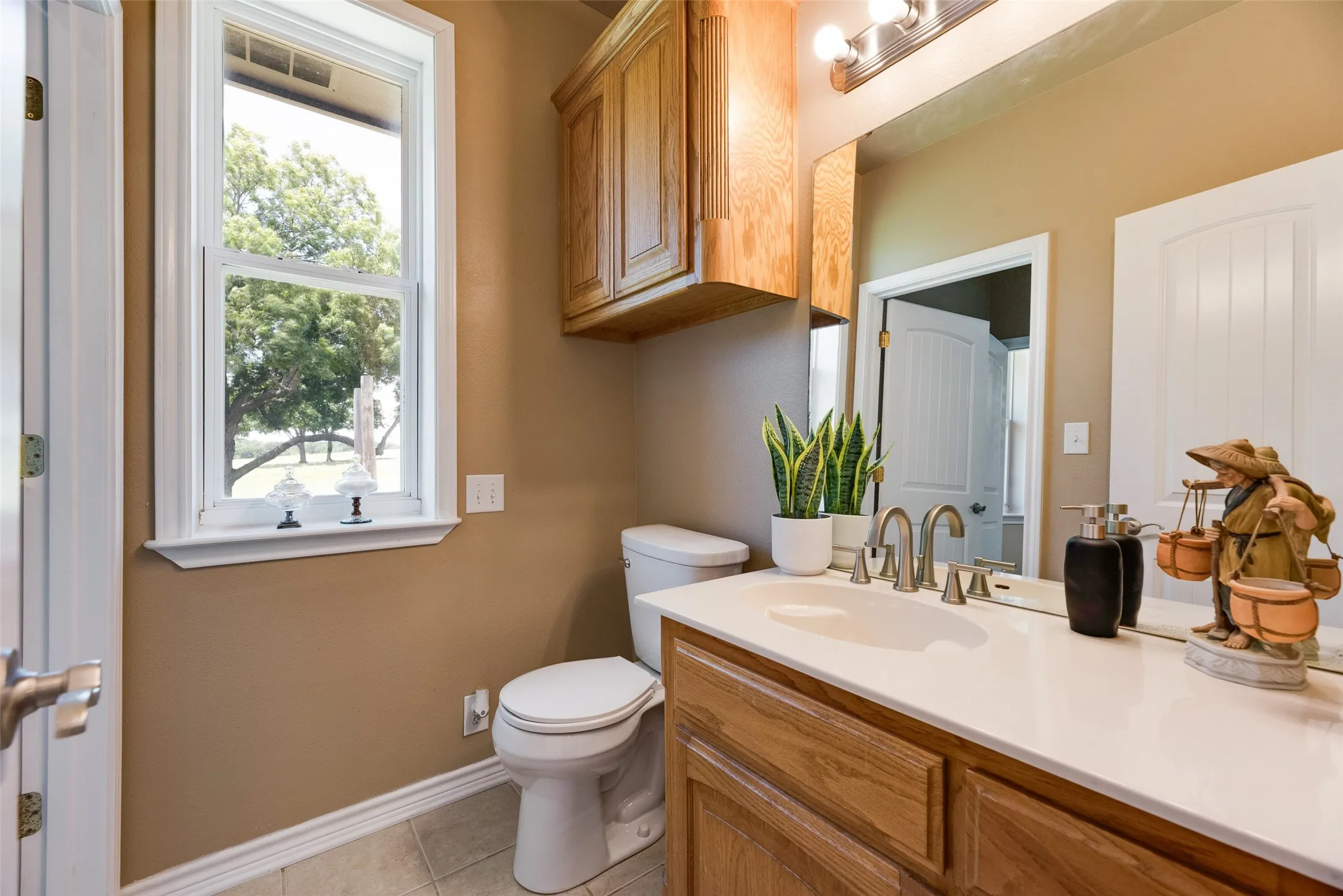 Farm For Sale in Grayson County , TBD1 US Hwy 82, Bells, Texas 75414, 3 Bedroom, 3 Bathroom, 2 Garage spaces, 2,804 Sqft, built in 2004, mls#21325934, Real Estate Agent in Bells, Homes For Sale in Grayson county, Homes For Sale in Bells, Realtor in Bells Texas, Real Estate Brokerage Independent Realty Texas, Luminita Cordes Realtor