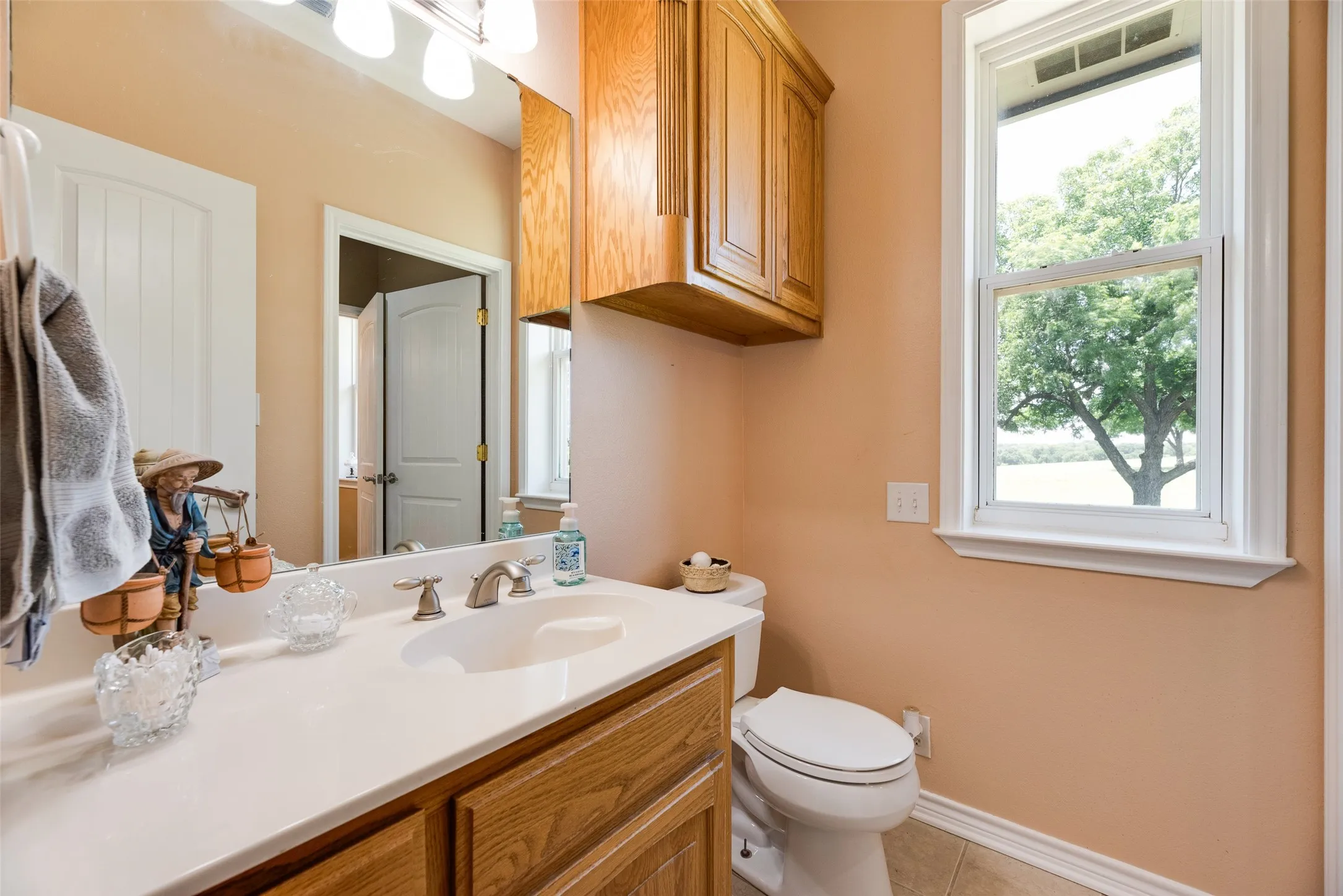 Farm For Sale in Grayson County , TBD1 US Hwy 82, Bells, Texas 75414, 3 Bedroom, 3 Bathroom, 2 Garage spaces, 2,804 Sqft, built in 2004, mls#21325934, Real Estate Agent in Bells, Homes For Sale in Grayson county, Homes For Sale in Bells, Realtor in Bells Texas, Real Estate Brokerage Independent Realty Texas, Luminita Cordes Realtor