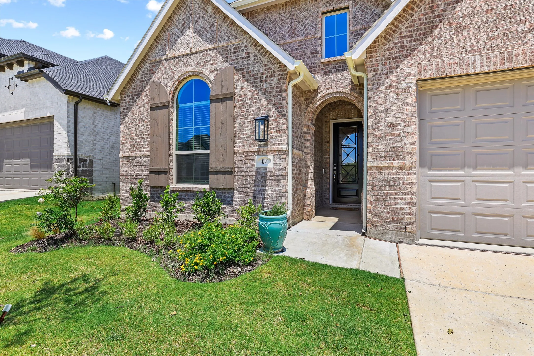 Single Family Residence For Sale in Grayson County , 4297 Sanctuary Drive, Denison, Texas 75020, 3 Bedroom, 3 Bathroom, 2 Garage spaces, 2,284 Sqft, built in 2025, mls#21324372, Real Estate Agent in Denison, Homes For Sale in Grayson county, Homes For Sale in Denison, Realtor in Denison Texas, Real Estate Brokerage Independent Realty Texas, Luminita Cordes Realtor