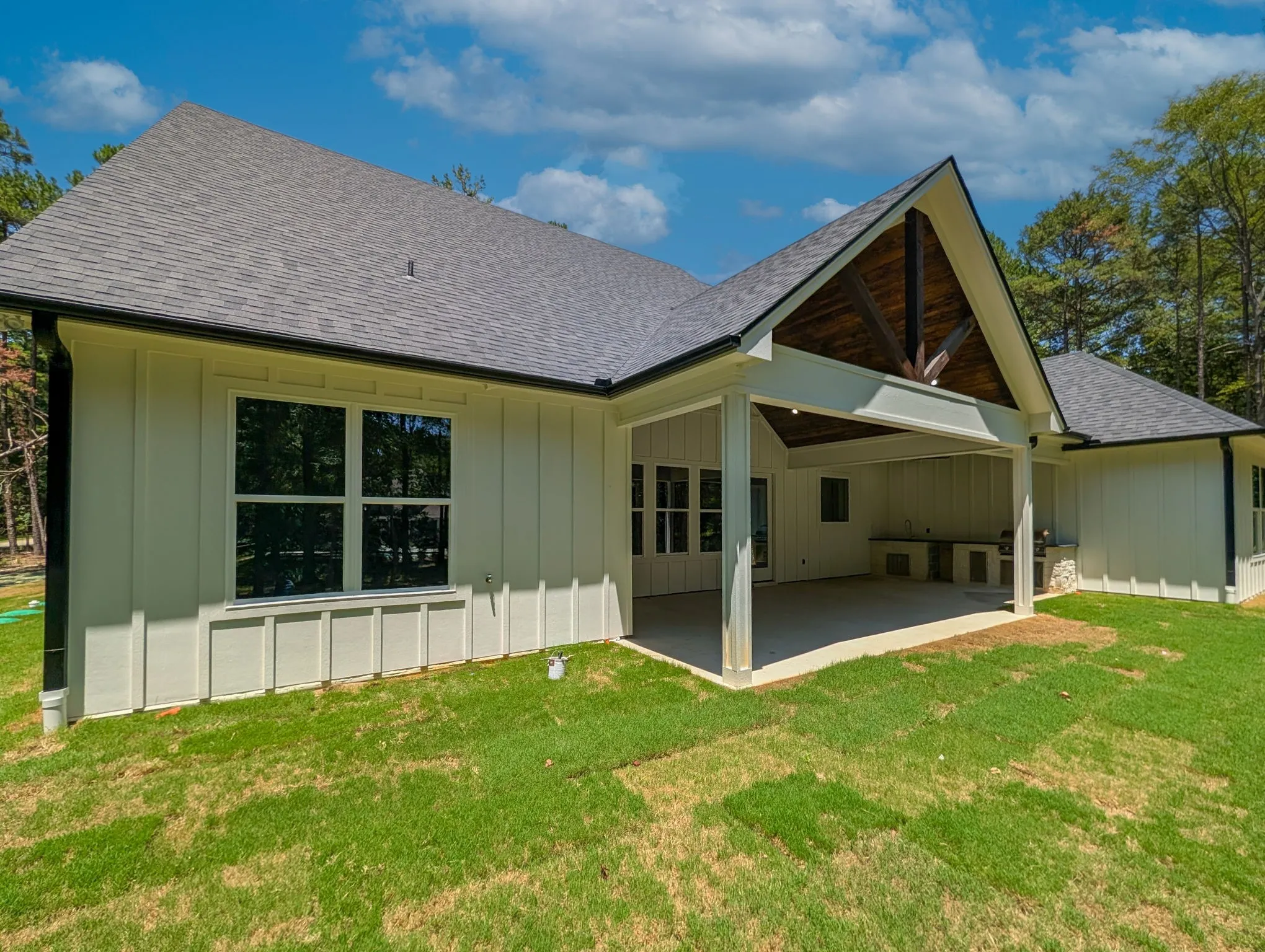 Single Family Residence For Sale in Smith County , 15337 Lakeside Drive, Tyler, Texas 75707, 4 Bedroom, 3 Bathroom, 2 Garage spaces, 2,785 Sqft, built in 2026, mls#21325696, Real Estate Agent in Tyler, Homes For Sale in Smith county, Homes For Sale in Tyler, Realtor in Tyler Texas, Real Estate Brokerage Independent Realty Texas, Luminita Cordes Realtor