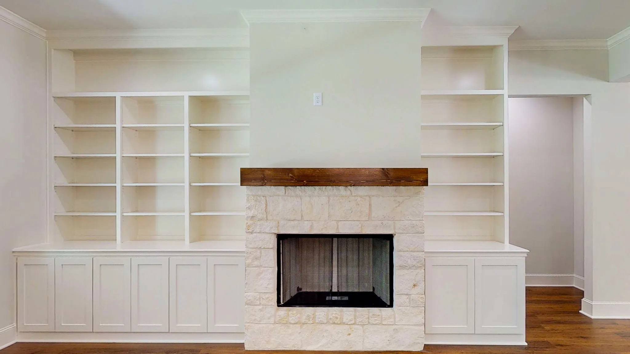 Single Family Residence For Sale in Smith County , 15337 Lakeside Drive, Tyler, Texas 75707, 4 Bedroom, 3 Bathroom, 2 Garage spaces, 2,785 Sqft, built in 2026, mls#21325696, Real Estate Agent in Tyler, Homes For Sale in Smith county, Homes For Sale in Tyler, Realtor in Tyler Texas, Real Estate Brokerage Independent Realty Texas, Luminita Cordes Realtor