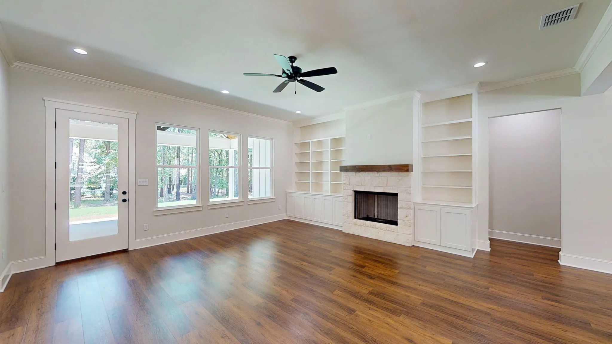 Single Family Residence For Sale in Smith County , 15337 Lakeside Drive, Tyler, Texas 75707, 4 Bedroom, 3 Bathroom, 2 Garage spaces, 2,785 Sqft, built in 2026, mls#21325696, Real Estate Agent in Tyler, Homes For Sale in Smith county, Homes For Sale in Tyler, Realtor in Tyler Texas, Real Estate Brokerage Independent Realty Texas, Luminita Cordes Realtor