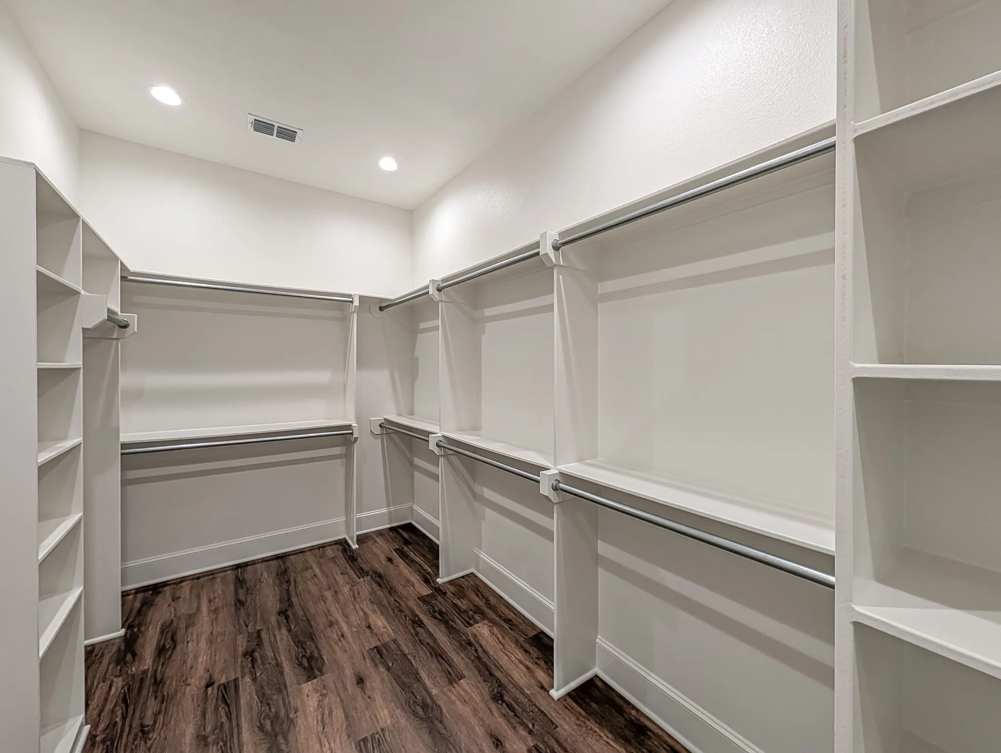 Single Family Residence For Sale in Smith County , 15337 Lakeside Drive, Tyler, Texas 75707, 4 Bedroom, 3 Bathroom, 2 Garage spaces, 2,785 Sqft, built in 2026, mls#21325696, Real Estate Agent in Tyler, Homes For Sale in Smith county, Homes For Sale in Tyler, Realtor in Tyler Texas, Real Estate Brokerage Independent Realty Texas, Luminita Cordes Realtor