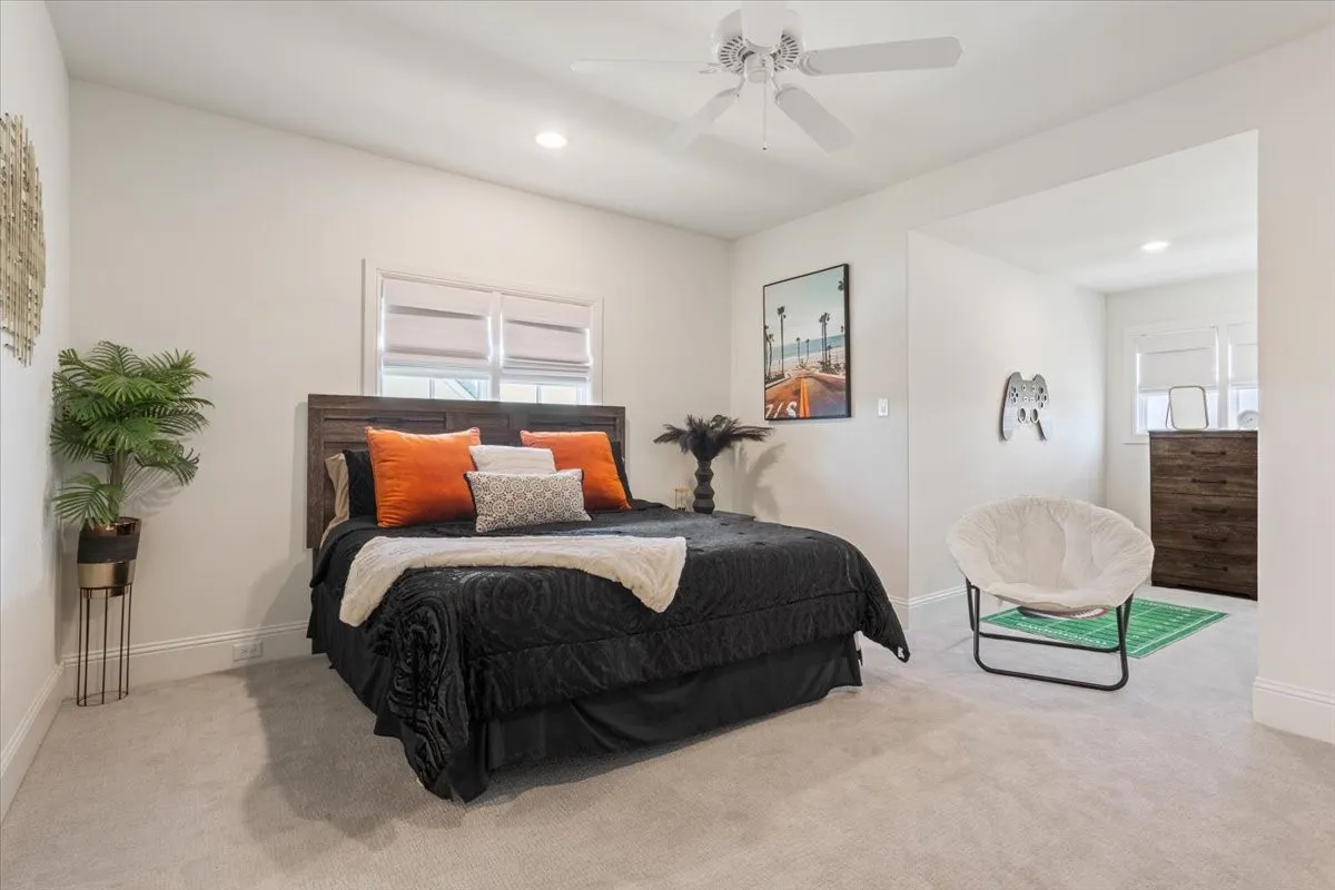 Single Family Residence For Sale in Mc Lennan County , 14019 RW Court, Woodway, Texas 76712, 4 Bedroom, 4 Bathroom, 2 Garage spaces, 4,238 Sqft, built in 2022, mls#21324059, Real Estate Agent in Woodway, Homes For Sale in Mc Lennan county, Homes For Sale in Woodway, Realtor in Woodway Texas, Real Estate Brokerage Independent Realty Texas, Luminita Cordes Realtor