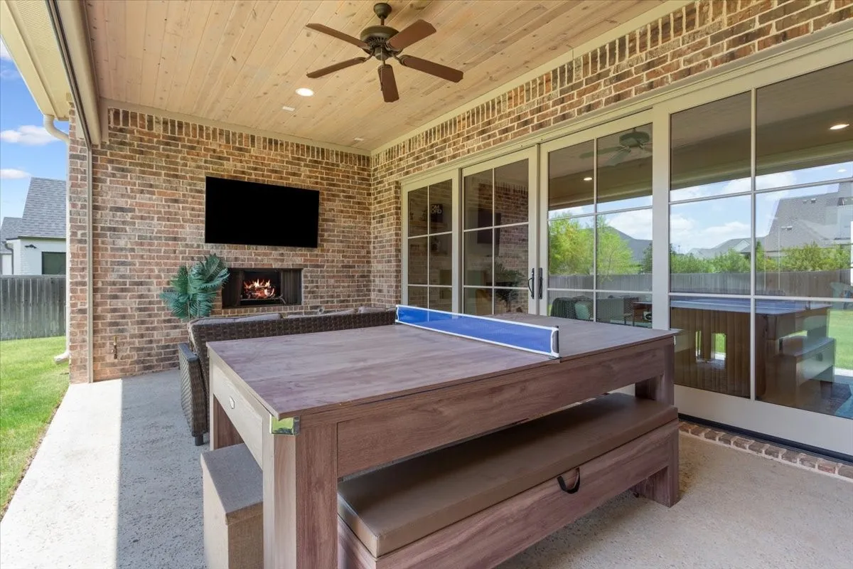 Single Family Residence For Sale in Mc Lennan County , 14019 RW Court, Woodway, Texas 76712, 4 Bedroom, 4 Bathroom, 2 Garage spaces, 4,238 Sqft, built in 2022, mls#21324059, Real Estate Agent in Woodway, Homes For Sale in Mc Lennan county, Homes For Sale in Woodway, Realtor in Woodway Texas, Real Estate Brokerage Independent Realty Texas, Luminita Cordes Realtor