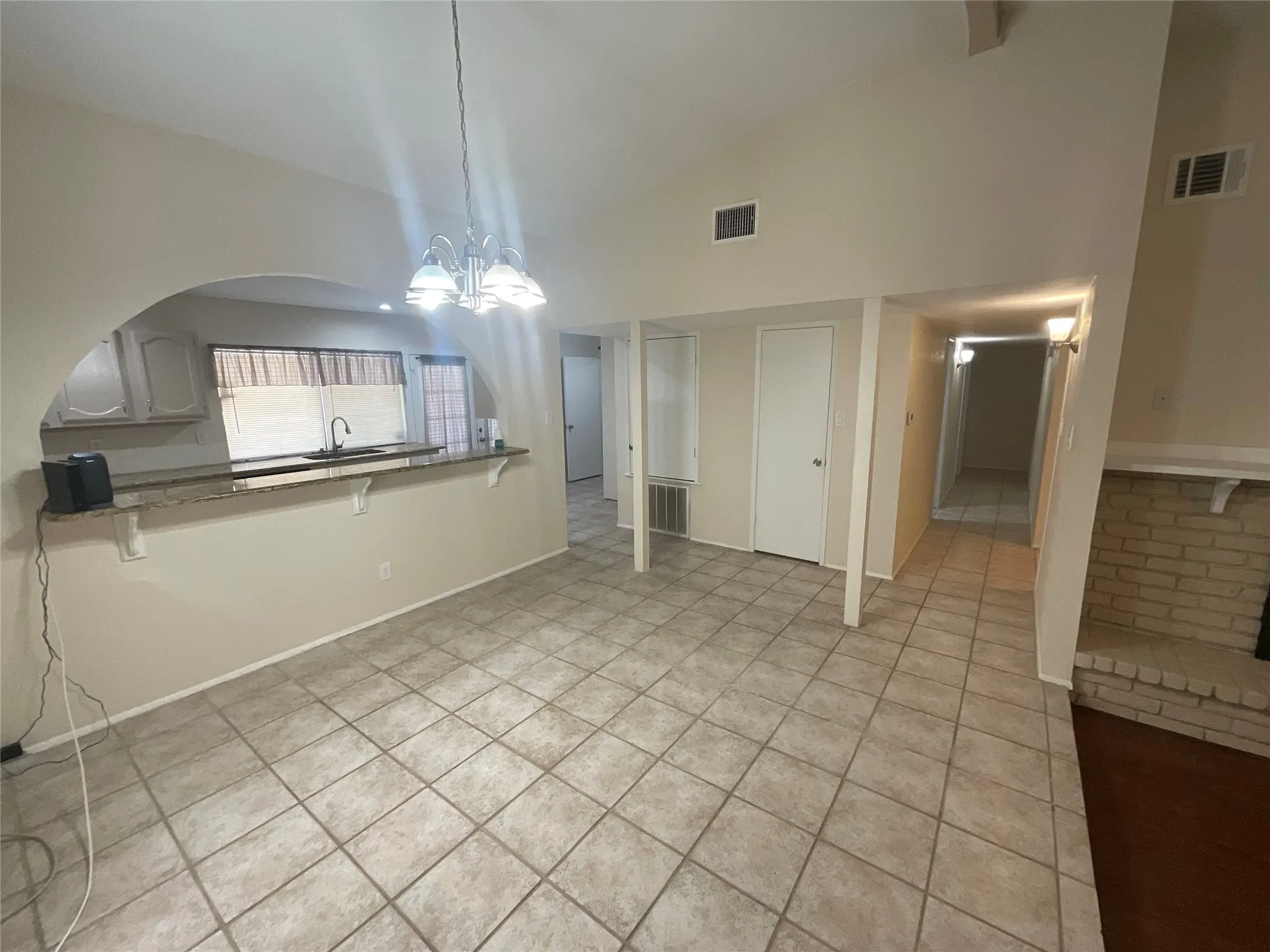 Single Family Residence For Sale in Dallas County , 2017 Osage Trail, Grand Prairie, Texas 75052, 3 Bedroom, 2 Bathroom, Garage spaces, 1,756 Sqft, built in 1980, mls#21323019, Real Estate Agent in Grand Prairie, Homes For Sale in Dallas county, Homes For Sale in Grand Prairie, Realtor in Grand Prairie Texas, Real Estate Brokerage Independent Realty Texas, Luminita Cordes Realtor