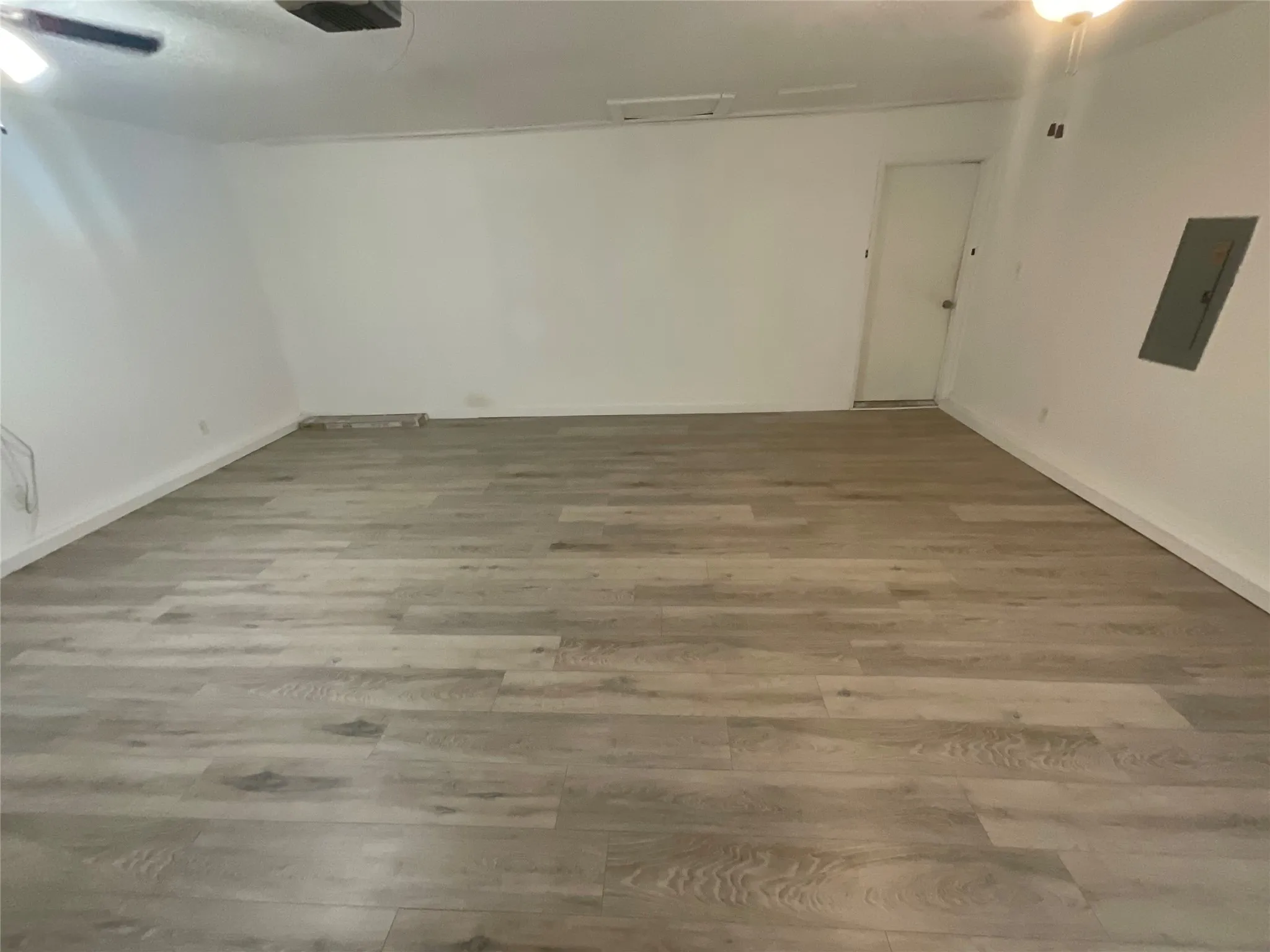 Single Family Residence For Sale in Dallas County , 2017 Osage Trail, Grand Prairie, Texas 75052, 3 Bedroom, 2 Bathroom, Garage spaces, 1,756 Sqft, built in 1980, mls#21323019, Real Estate Agent in Grand Prairie, Homes For Sale in Dallas county, Homes For Sale in Grand Prairie, Realtor in Grand Prairie Texas, Real Estate Brokerage Independent Realty Texas, Luminita Cordes Realtor