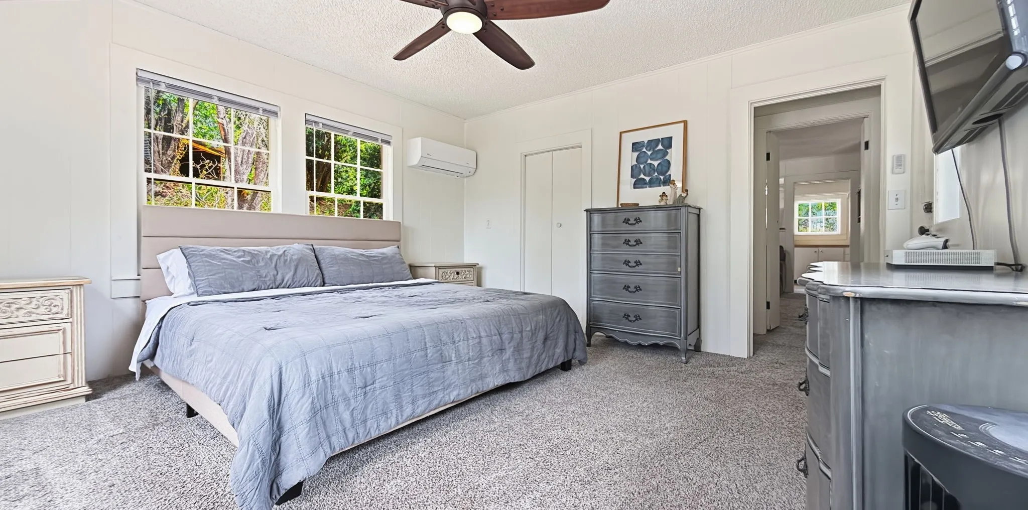 Single Family Residence For Sale in Hamilton County , 417 W Gentry Street, Hamilton, Texas 76531, 3 Bedroom, 2 Bathroom, Garage spaces, 1,264 Sqft, built in 1950, mls#21325947, Real Estate Agent in Hamilton, Homes For Sale in Hamilton county, Homes For Sale in Hamilton, Realtor in Hamilton Texas, Real Estate Brokerage Independent Realty Texas, Luminita Cordes Realtor