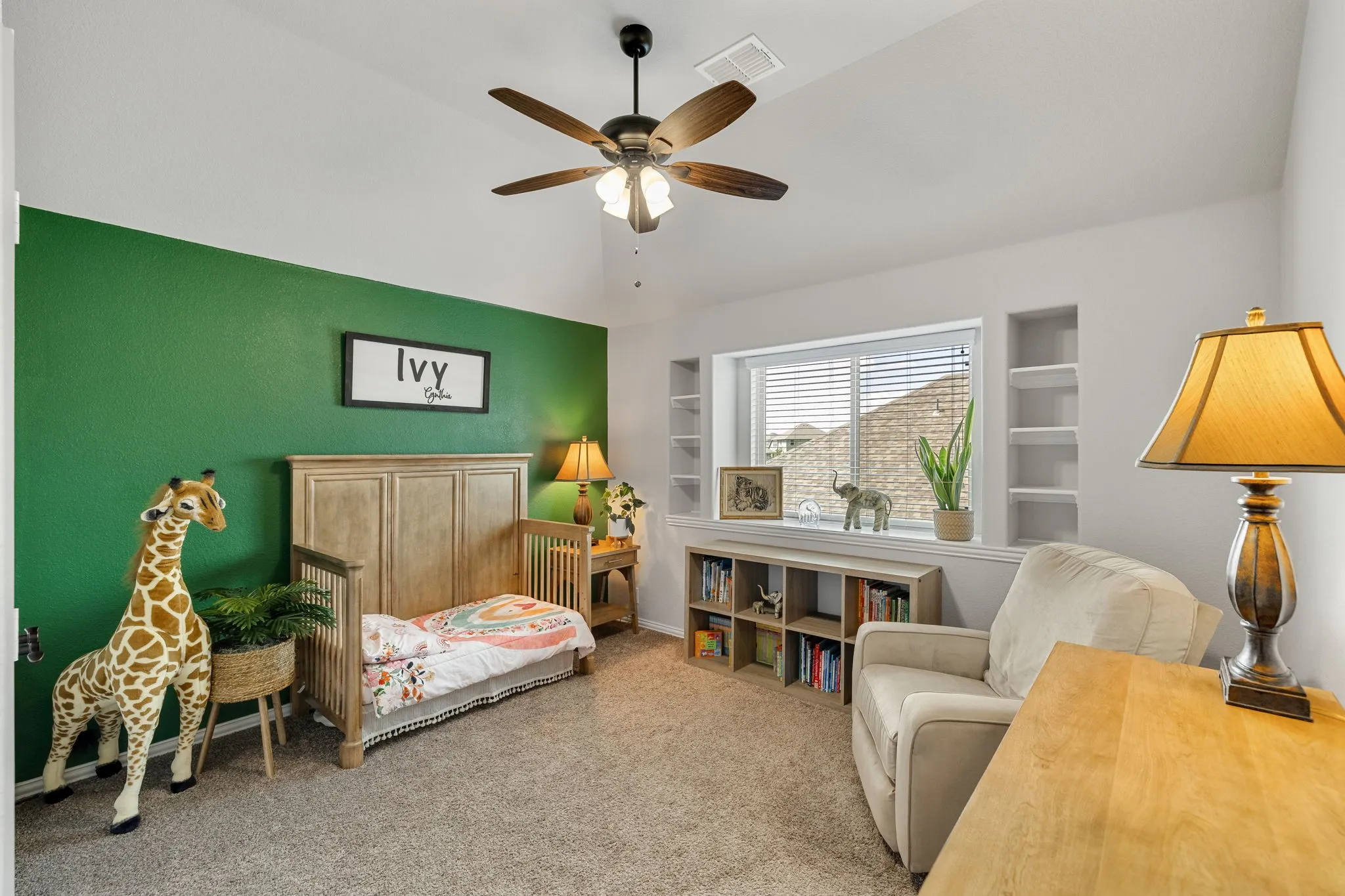 Single Family Residence For Sale in Denton County , 9004 Lavon Lane, Denton, Texas 76226, 5 Bedroom, 4 Bathroom, 3 Garage spaces, 3,431 Sqft, built in 2020, mls#21325716, Real Estate Agent in Denton, Homes For Sale in Denton county, Homes For Sale in Denton, Realtor in Denton Texas, Real Estate Brokerage Independent Realty Texas, Luminita Cordes Realtor