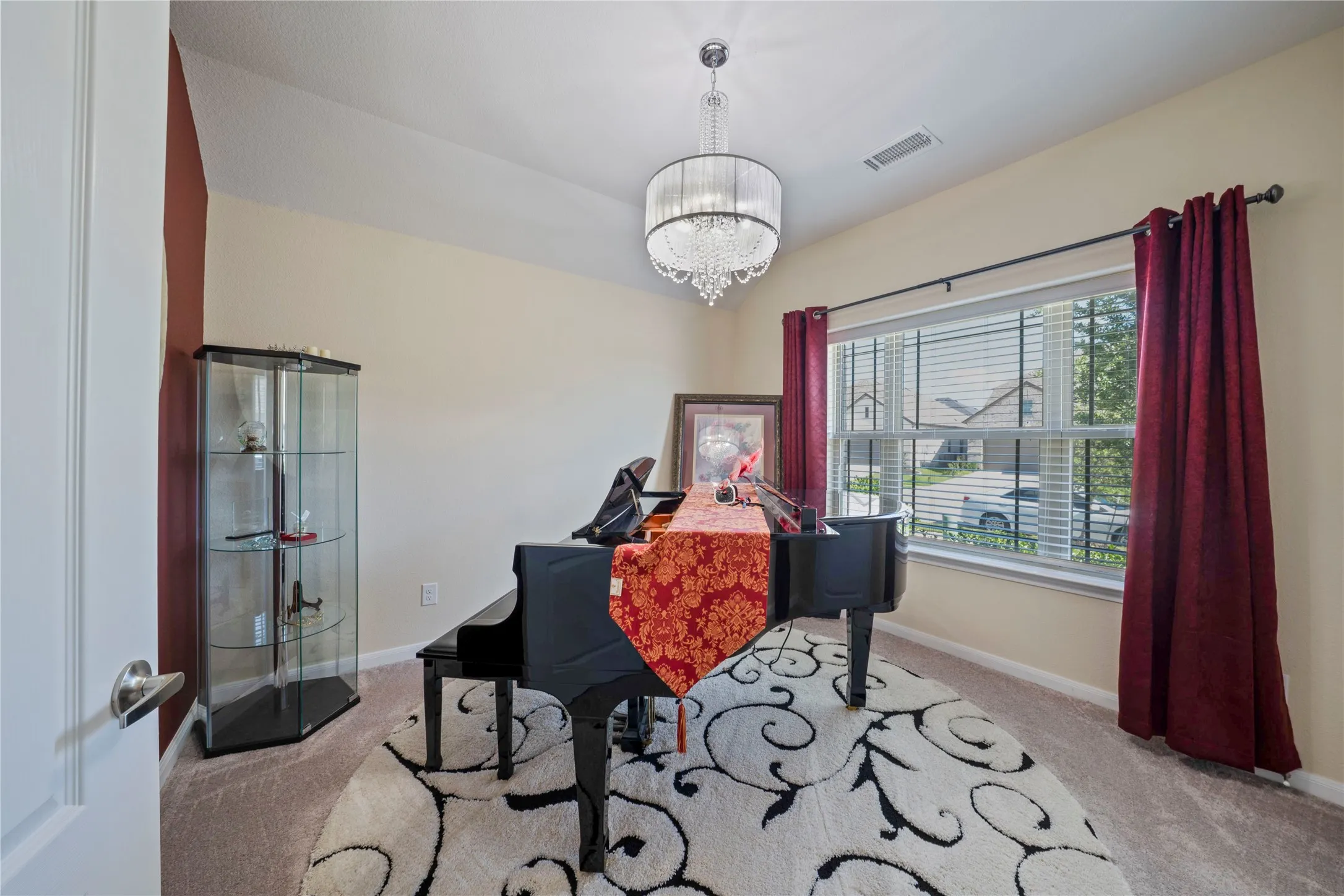 Single Family Residence For Rent in Denton County , 1272 Sumner Street, Aubrey, Texas 76227, 4 Bedroom, 2 Bathroom, 2 Garage spaces, 2,142 Sqft, built in 2022, mls#21324796, Real Estate Agent in Aubrey, Homes For Rent in Denton county, Homes For Rent in Aubrey, Realtor in Aubrey Texas, Real Estate Brokerage Independent Realty Texas, Luminita Cordes Realtor
