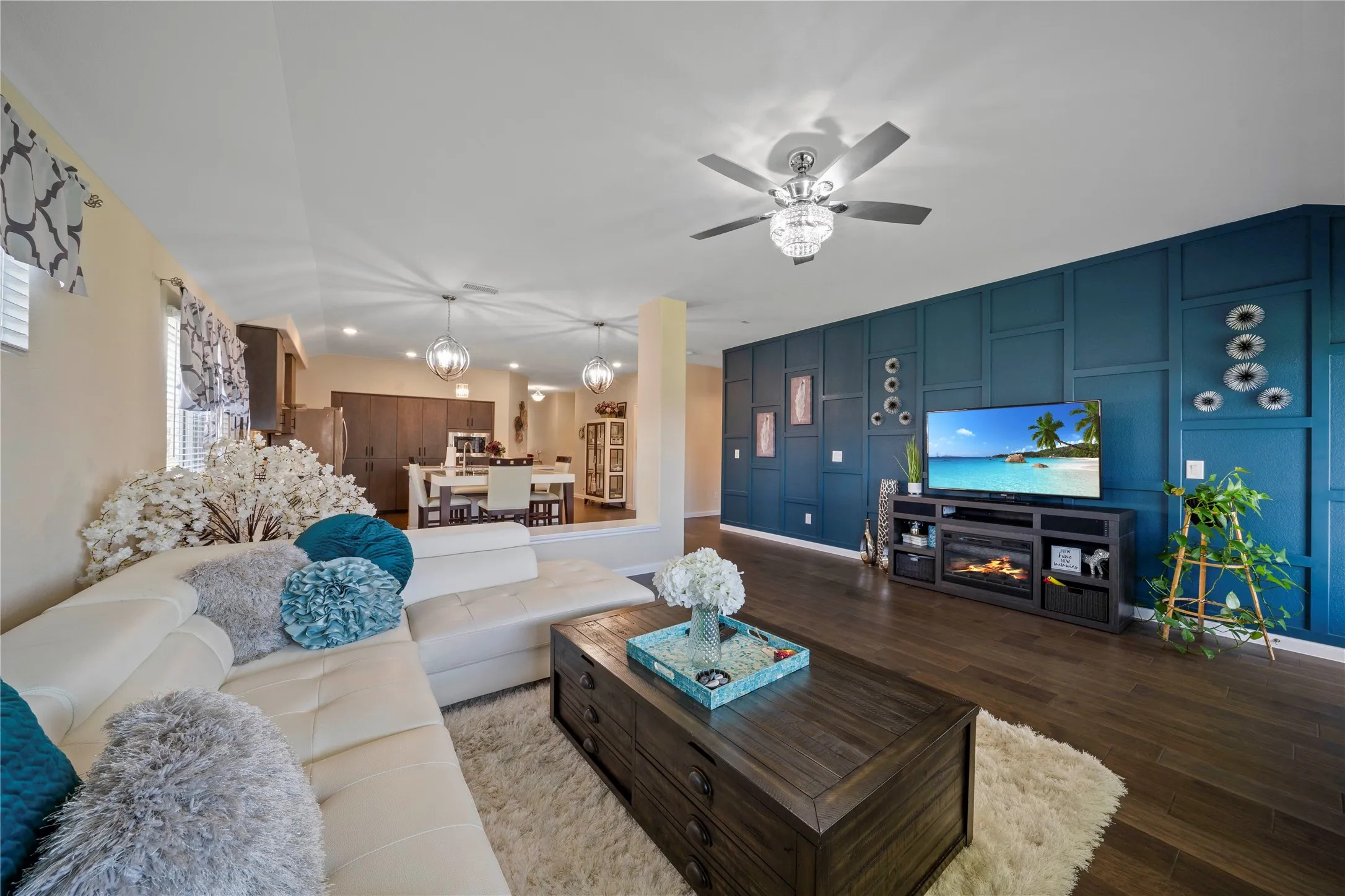 Single Family Residence For Rent in Denton County , 1272 Sumner Street, Aubrey, Texas 76227, 4 Bedroom, 2 Bathroom, 2 Garage spaces, 2,142 Sqft, built in 2022, mls#21324796, Real Estate Agent in Aubrey, Homes For Rent in Denton county, Homes For Rent in Aubrey, Realtor in Aubrey Texas, Real Estate Brokerage Independent Realty Texas, Luminita Cordes Realtor