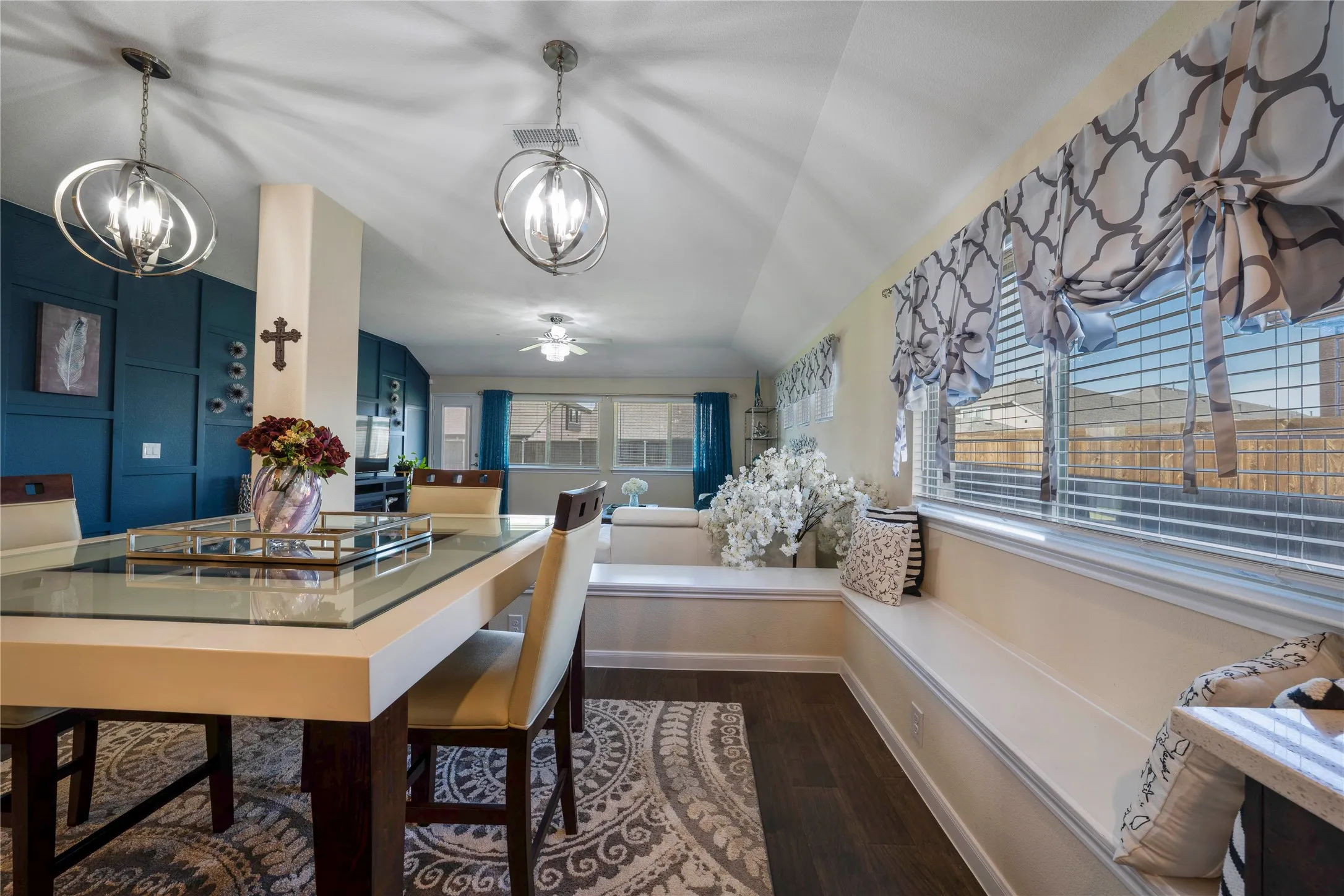 Single Family Residence For Rent in Denton County , 1272 Sumner Street, Aubrey, Texas 76227, 4 Bedroom, 2 Bathroom, 2 Garage spaces, 2,142 Sqft, built in 2022, mls#21324796, Real Estate Agent in Aubrey, Homes For Rent in Denton county, Homes For Rent in Aubrey, Realtor in Aubrey Texas, Real Estate Brokerage Independent Realty Texas, Luminita Cordes Realtor