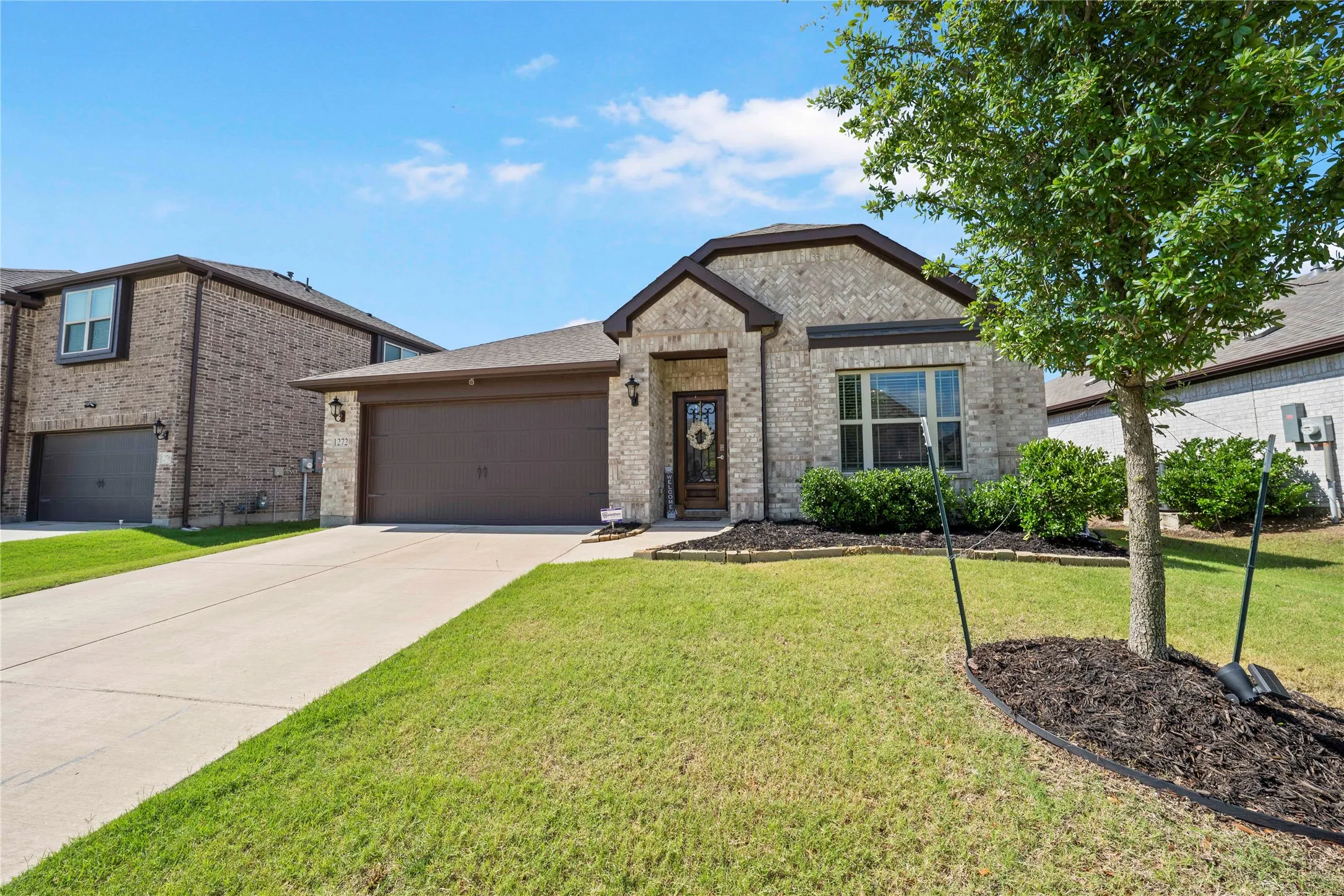 Single Family Residence For Rent in Denton County , 1272 Sumner Street, Aubrey, Texas 76227, 4 Bedroom, 2 Bathroom, 2 Garage spaces, 2,142 Sqft, built in 2022, mls#21324796, Real Estate Agent in Aubrey, Homes For Rent in Denton county, Homes For Rent in Aubrey, Realtor in Aubrey Texas, Real Estate Brokerage Independent Realty Texas, Luminita Cordes Realtor