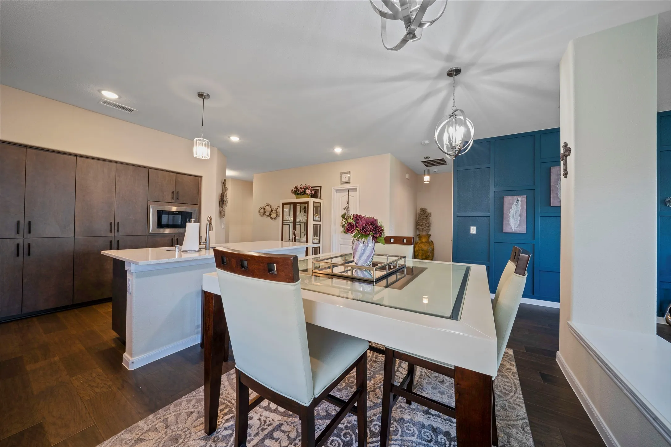 Single Family Residence For Rent in Denton County , 1272 Sumner Street, Aubrey, Texas 76227, 4 Bedroom, 2 Bathroom, 2 Garage spaces, 2,142 Sqft, built in 2022, mls#21324796, Real Estate Agent in Aubrey, Homes For Rent in Denton county, Homes For Rent in Aubrey, Realtor in Aubrey Texas, Real Estate Brokerage Independent Realty Texas, Luminita Cordes Realtor