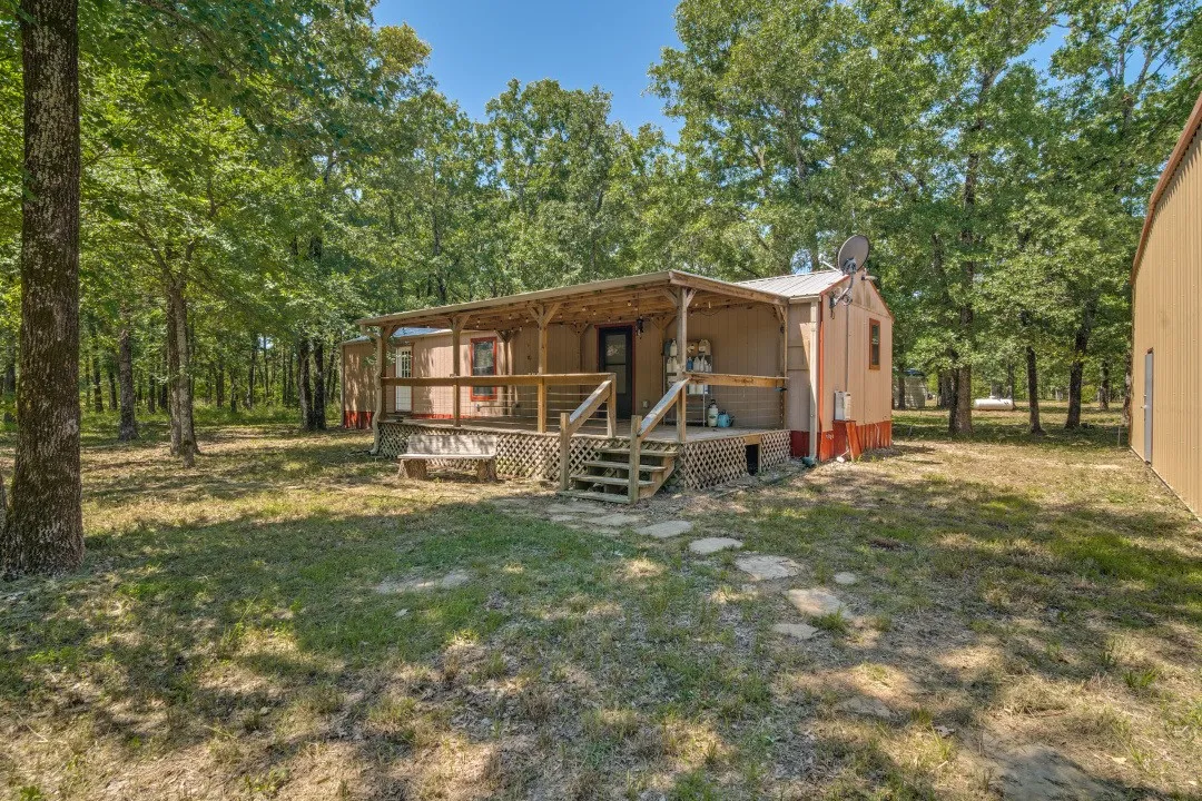 Single Family Residence For Sale in Rains County , 1525 Rs County Road 1490, Point, Texas 75472, 1 Bedroom, 1 Bathroom, 10 Garage spaces, 896 Sqft, built in 2001, Price $370,000, mls#21325464, Real Estate Agent in Point, Homes For Sale in Rains county, Homes For Sale in Point, Realtor in Point Texas, Real Estate Brokerage Independent Realty Texas, Luminita Cordes Realtor